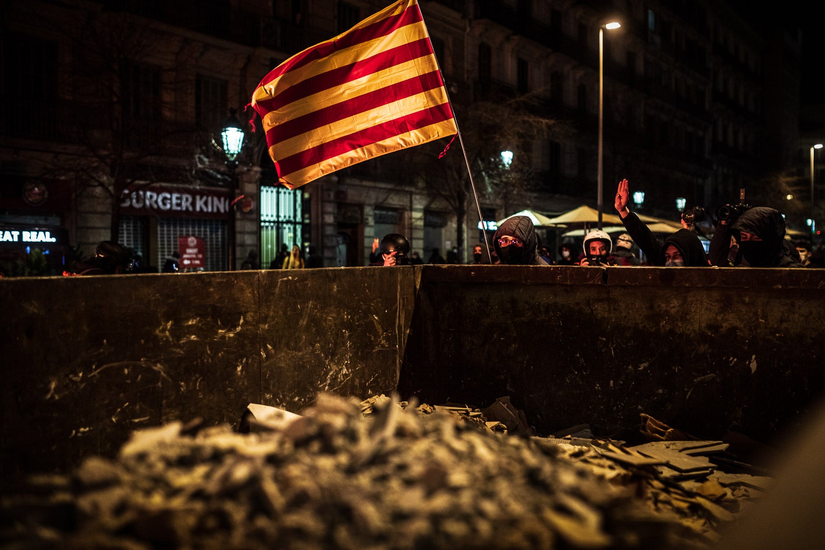 Aldarulls a Barcelona després de la manifestació en suport a Pablo Hasél / Jordi Borràs