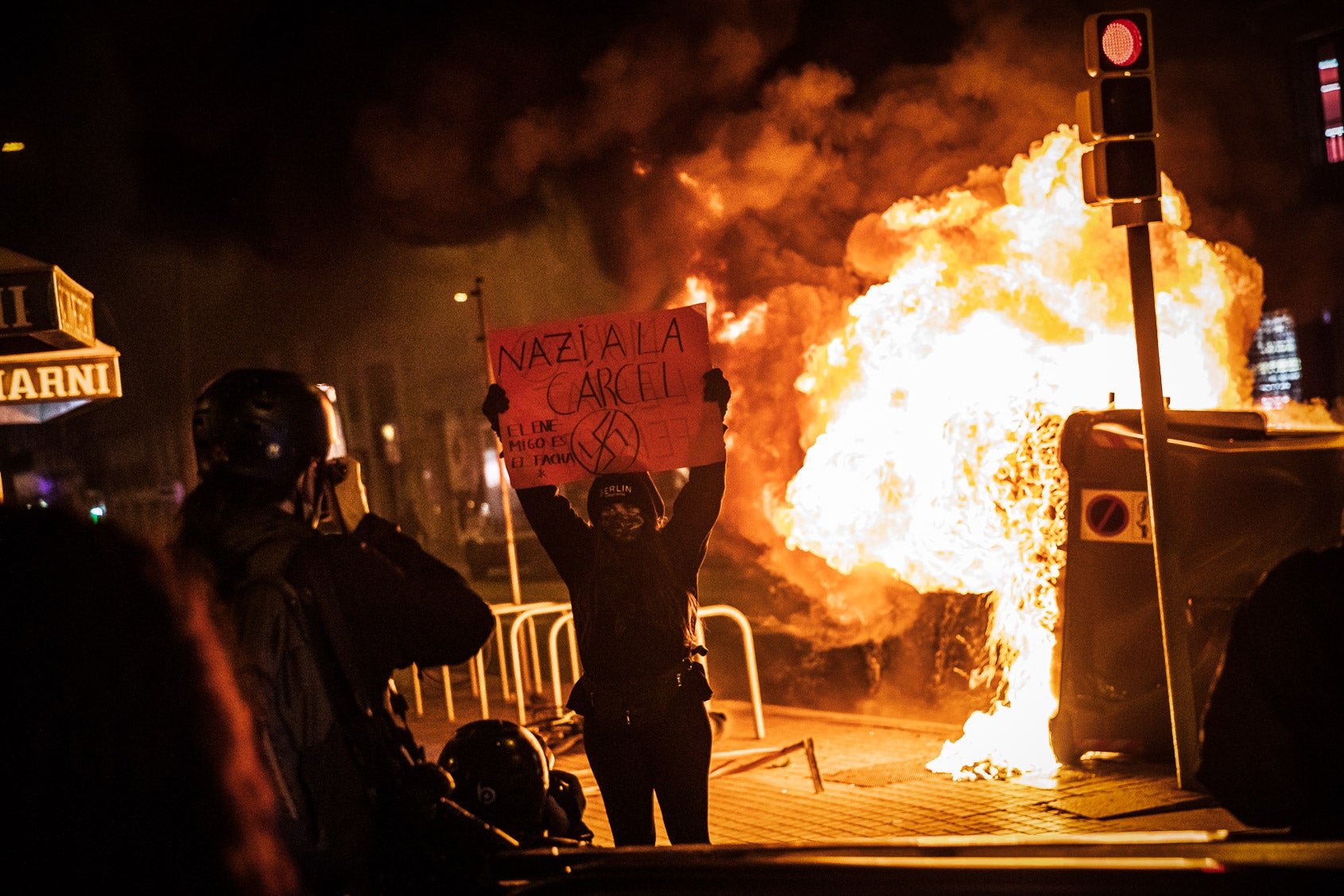 Aldarulls a Barcelona després de la manifestació en suport a Pablo Hasél / Jordi Borràs