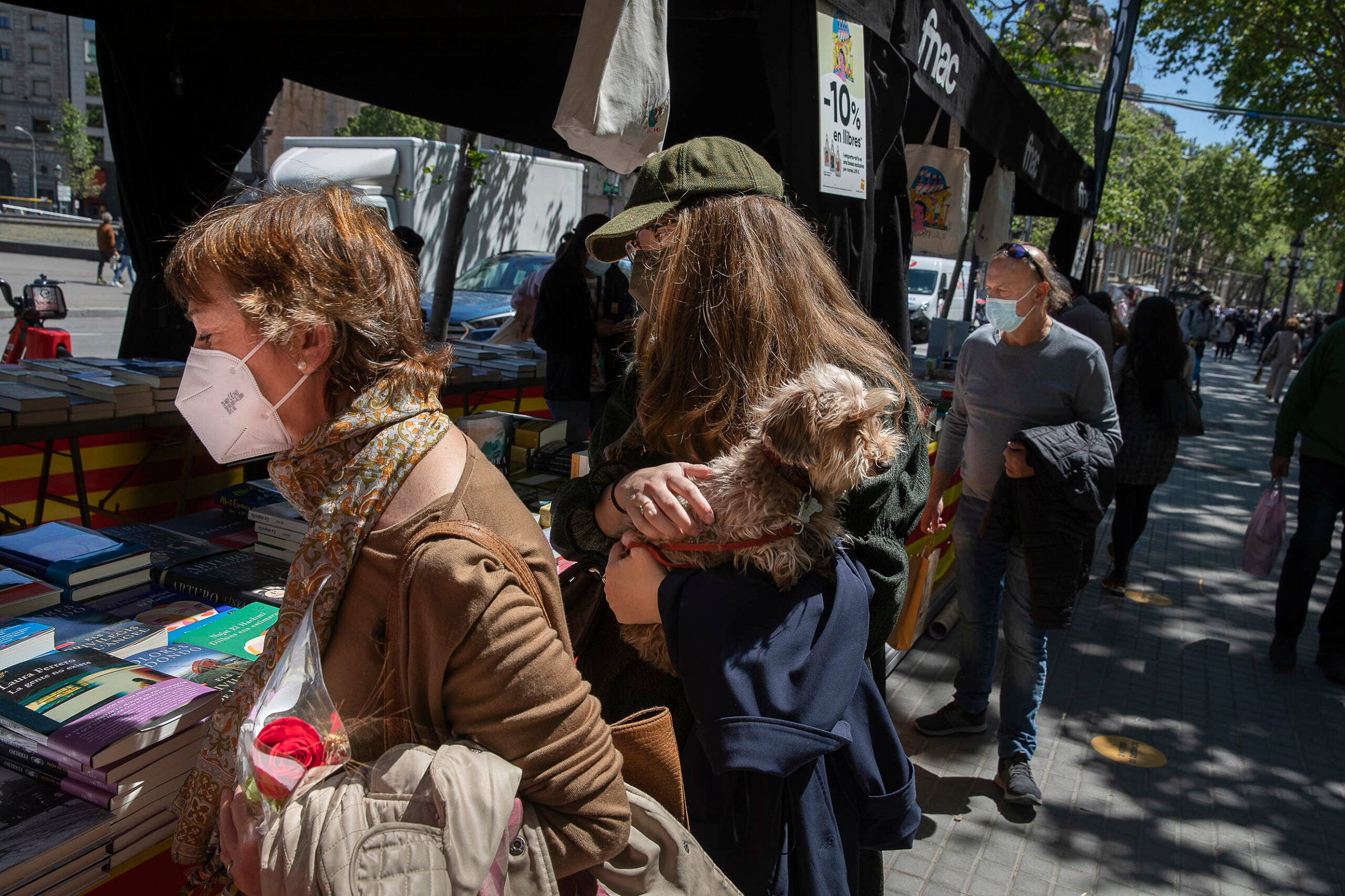 Sant Jordi 2021, en imatges / Jordi Play