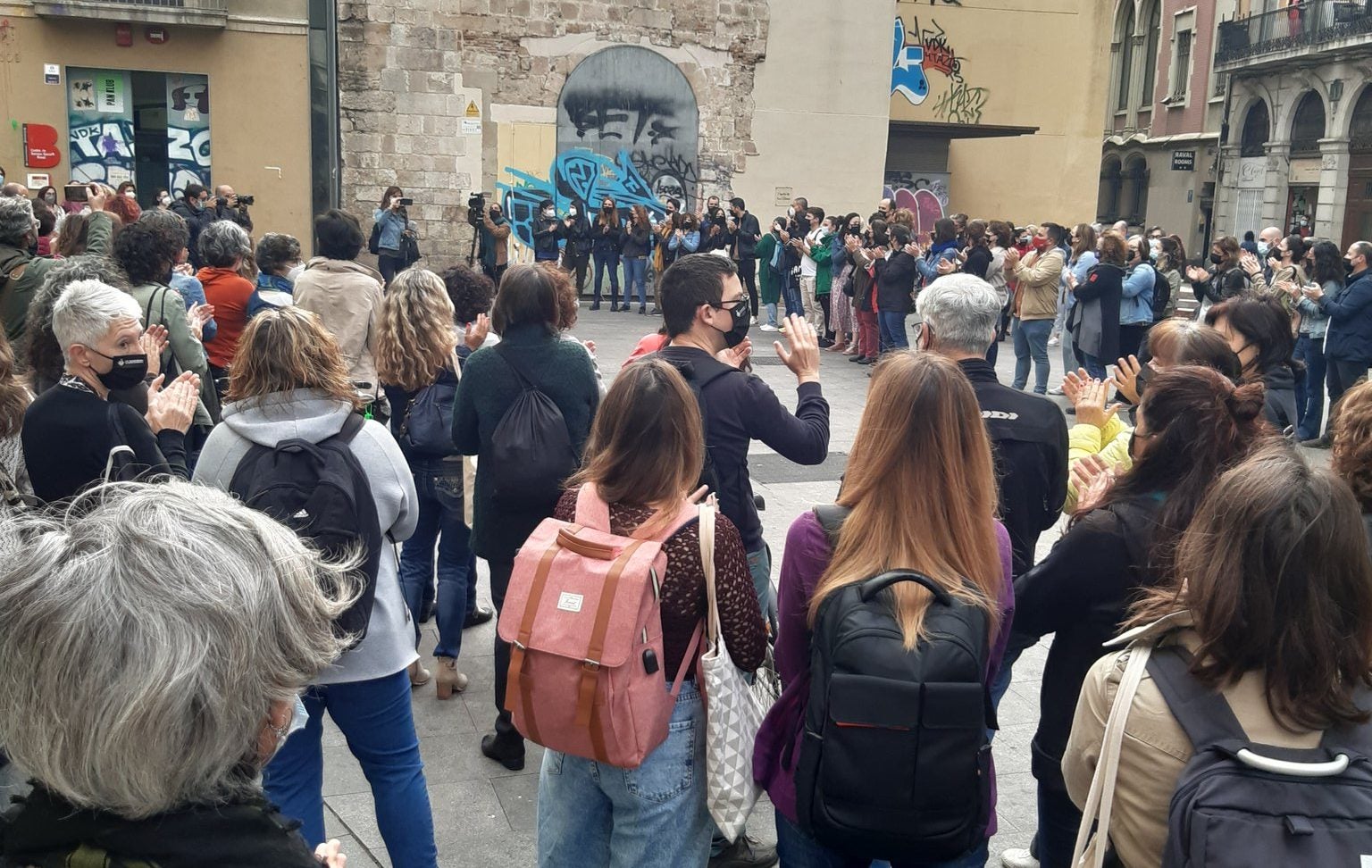 Protesta de treballadors socials al Raval / Twitter