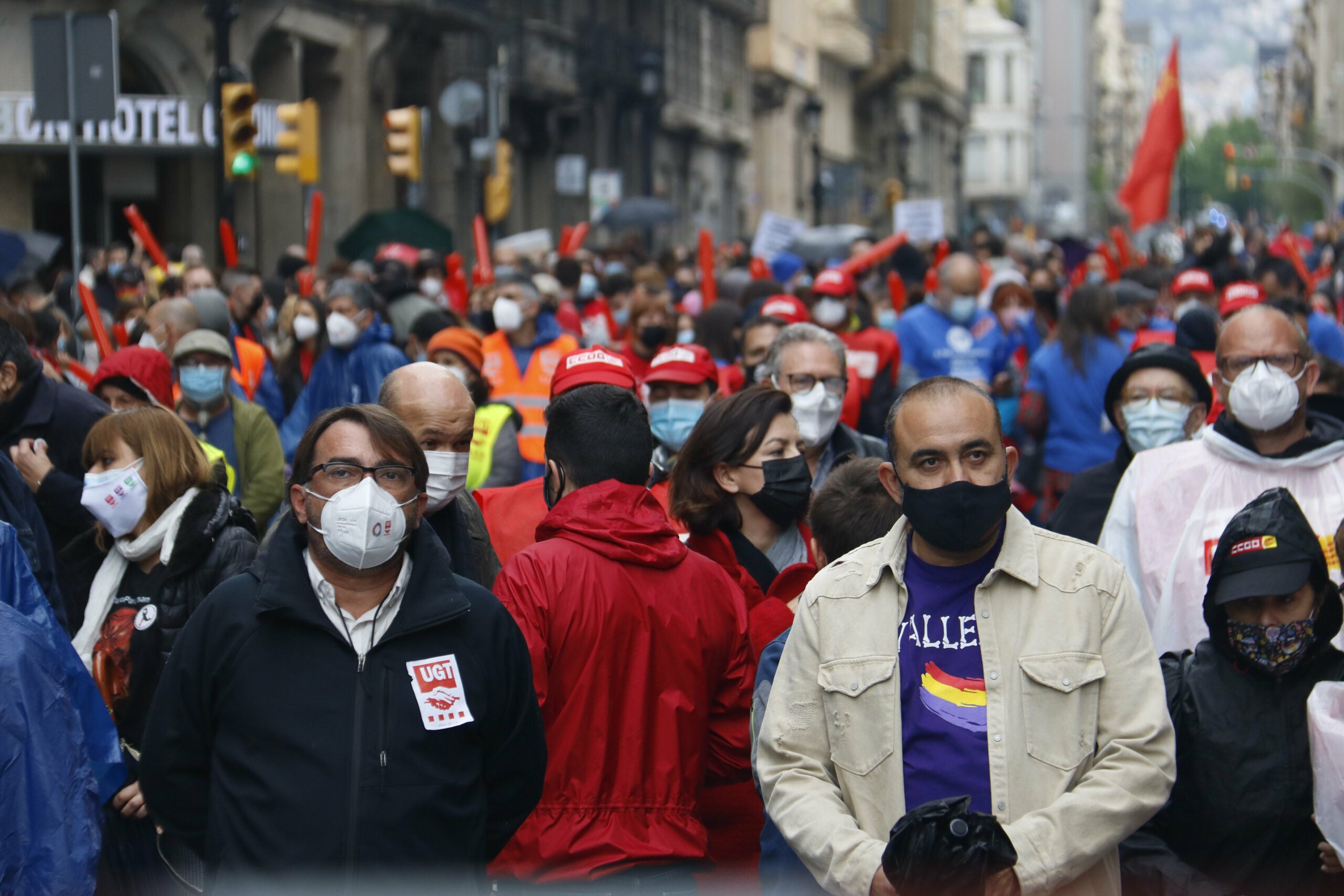 Els secretaris generals de CCOO i UGT al capdavant de la concentració a Via Laietana amb motiu del Primer de Maig / ACN