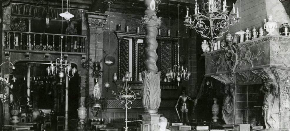 Interior del cafè Au Lion d'Or. Arxiu fotogtàfic de Barcelona