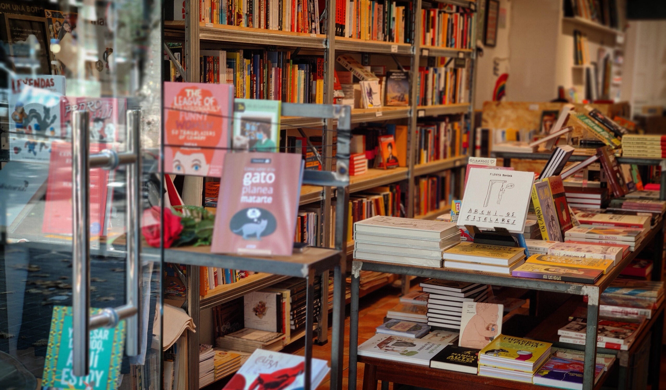 La llibreria La Llama Store, on el passat dimecres va actuar 'el lladre de llibres' / D.C.