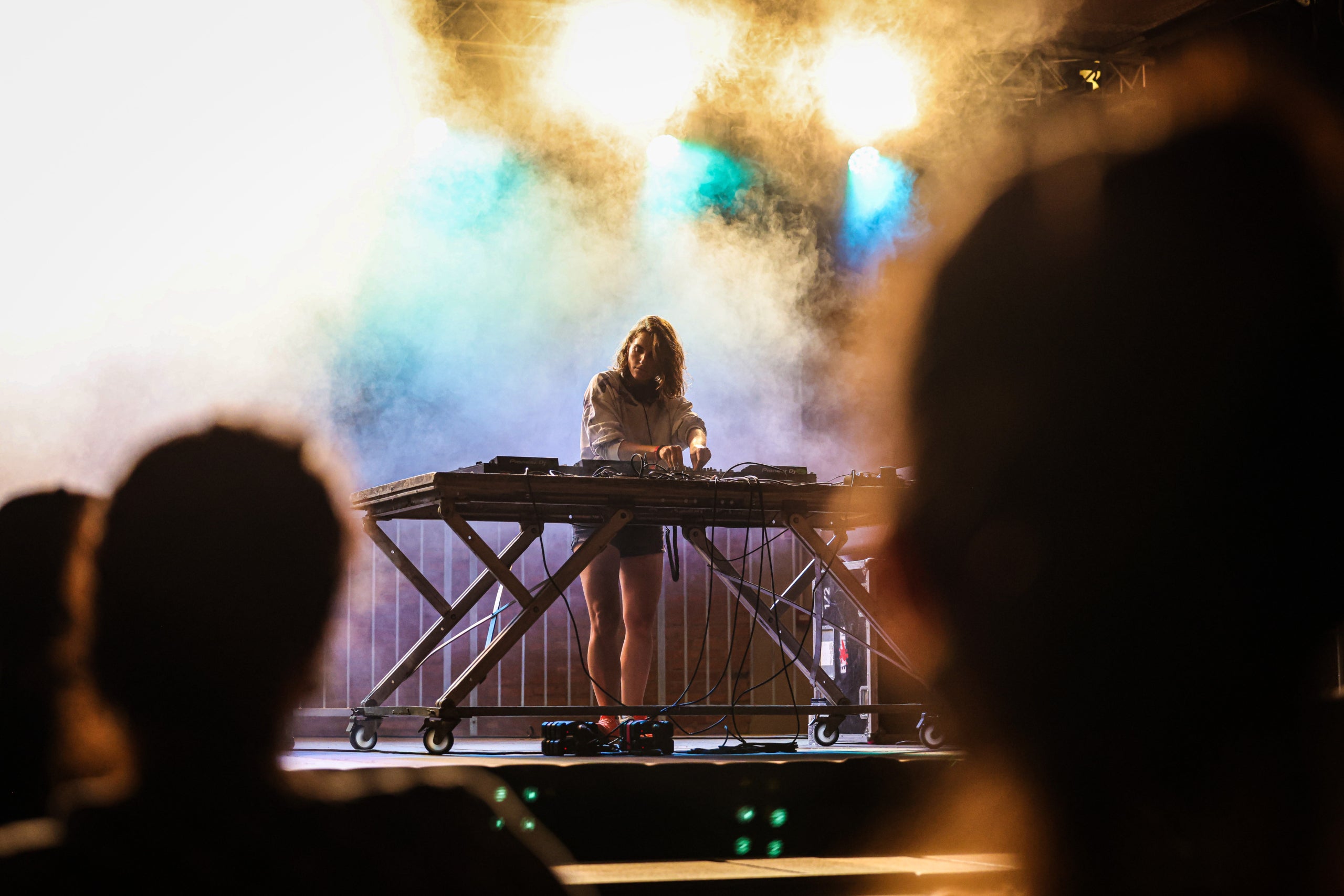 La DJ Tutu, la creadora de la sessió que ha tancat la Mercè a l'Antiga Fàbrica Estrella Damm / Jordi Borràs