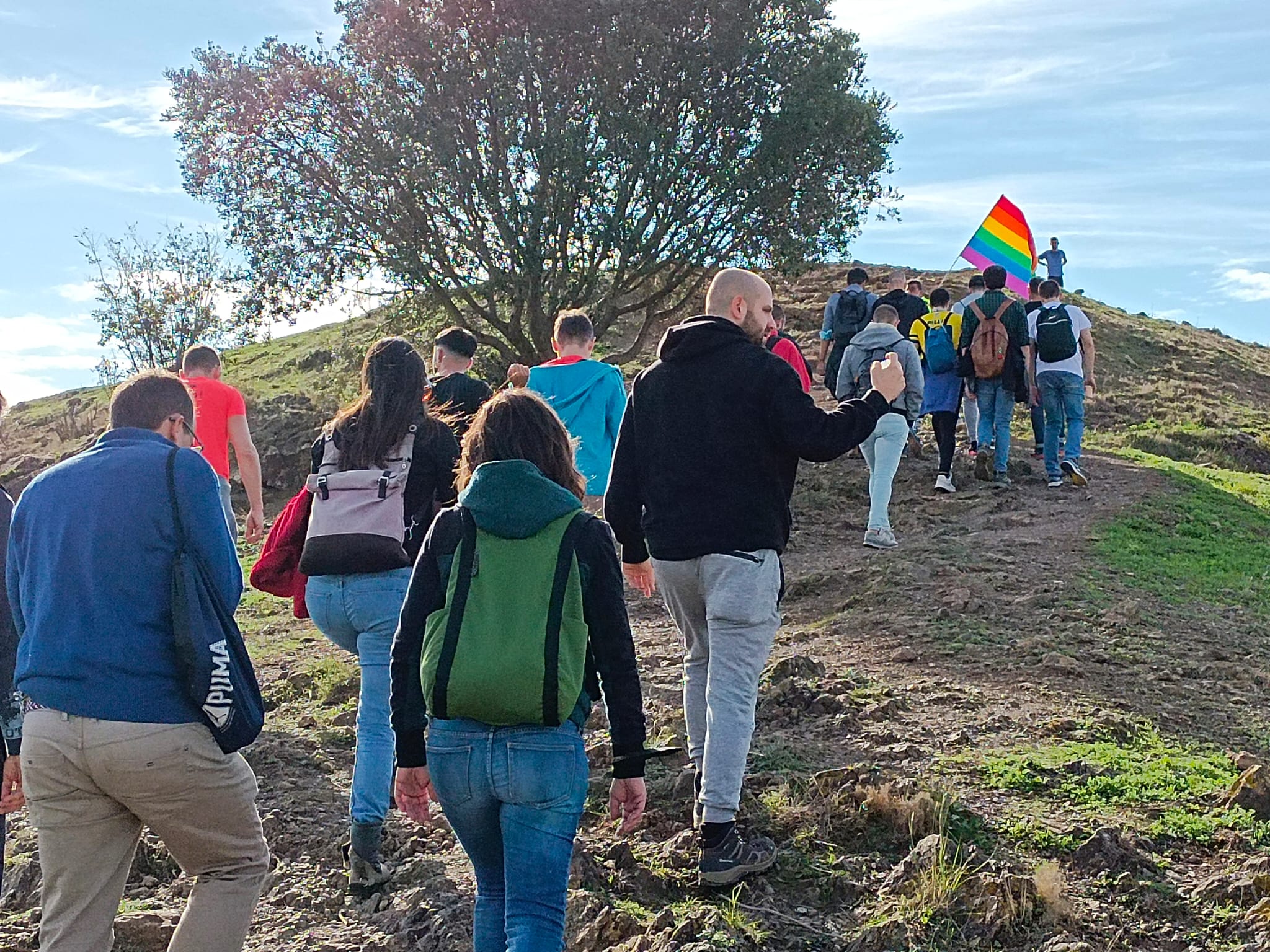 Participants de l'activitat CAMINAFOK al barri del Carmel / Cedida