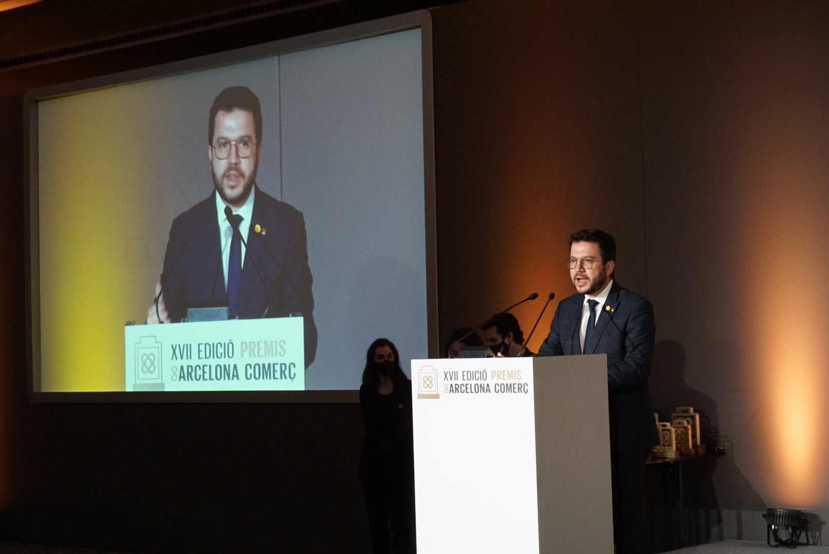 El president de la Generalitat, Pere Aragonès, durant la seva intervenció en la gala dels premis de Barcelona Comerç / TOT Barcelona