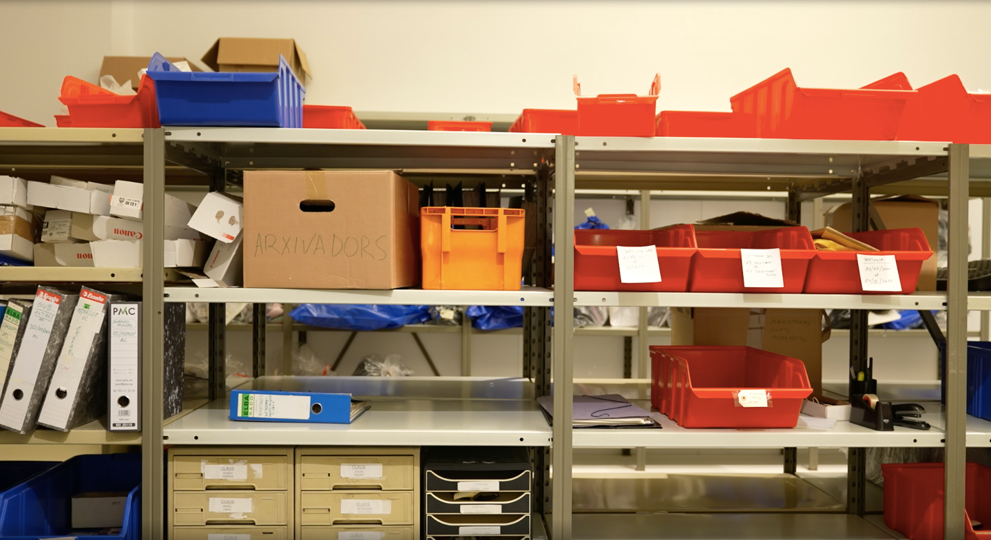 Magatzem de l'Oficina de Troballes de l'Ajuntament de Barcelona, que custodia els objectes perduts de la gent / Ajuntament de Barcelona