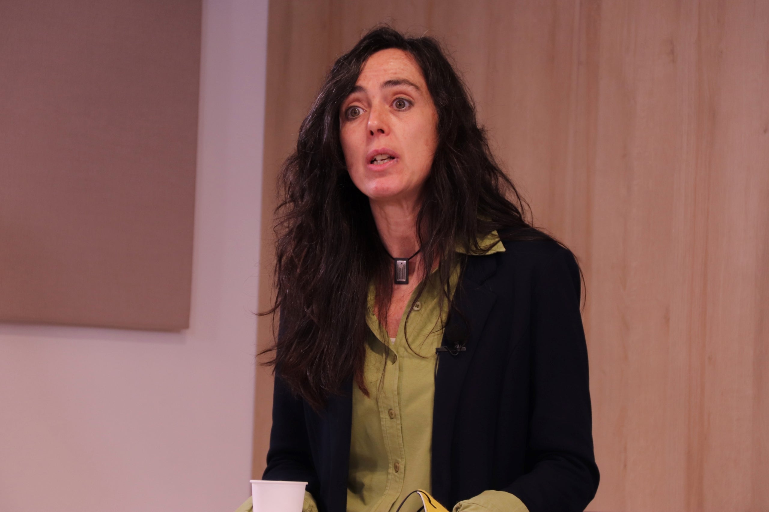 La presidenta de la Cambra de Comerç de Barcelona, Mònica Roca, durant la presentació de l'informe de conjuntura catalana del quart trimestre del 2021 / Maria Asmarat (ACN)