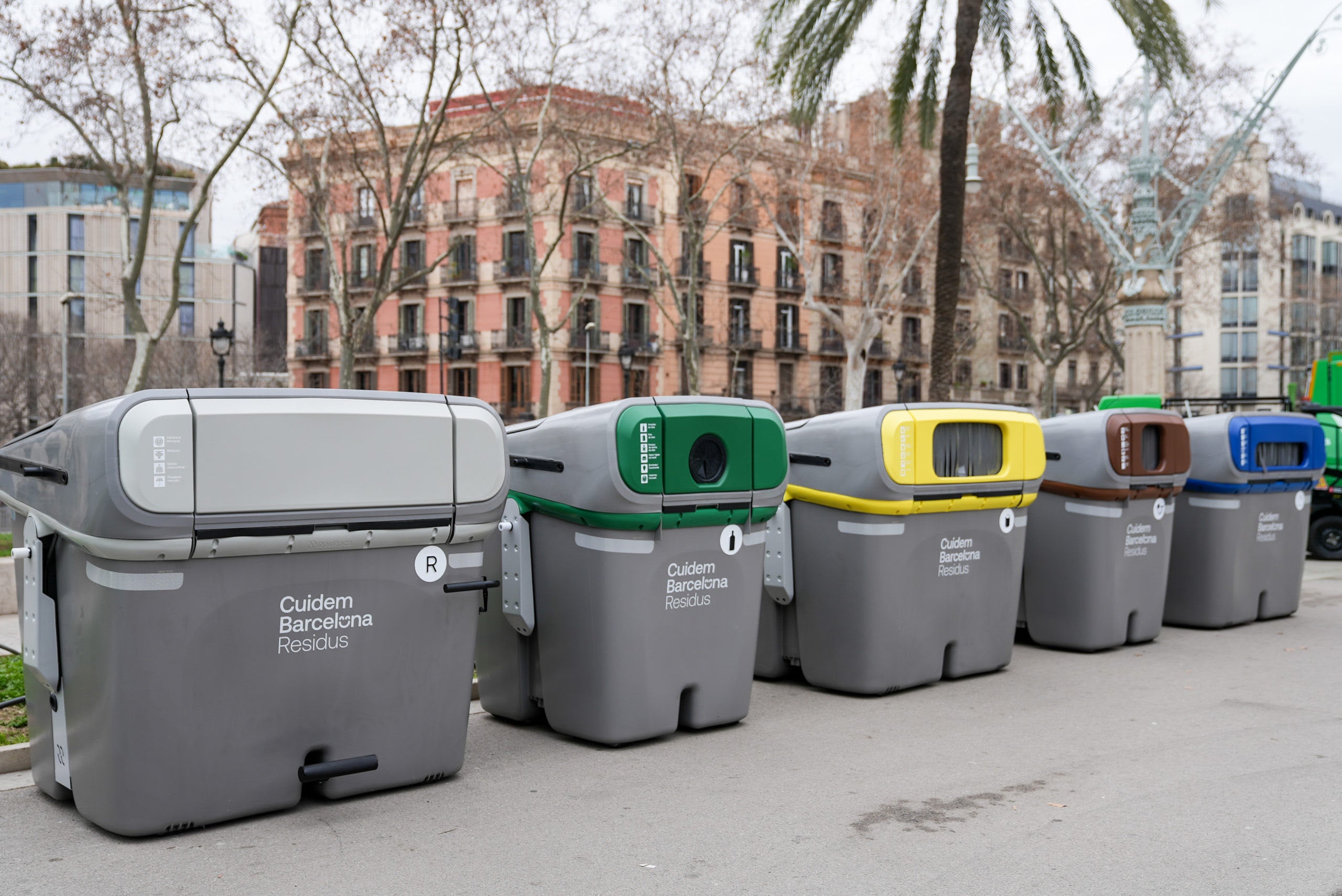 els nous contenidors, adaptats a cada barri AJUNTAMENT DE BARCELONA