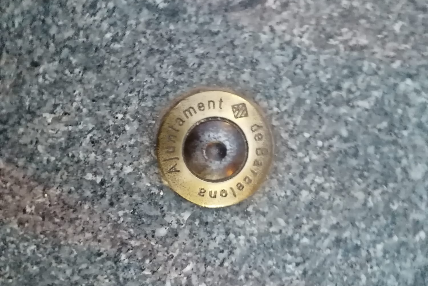 Senyal geodèsic de Barcelona / M.M.P