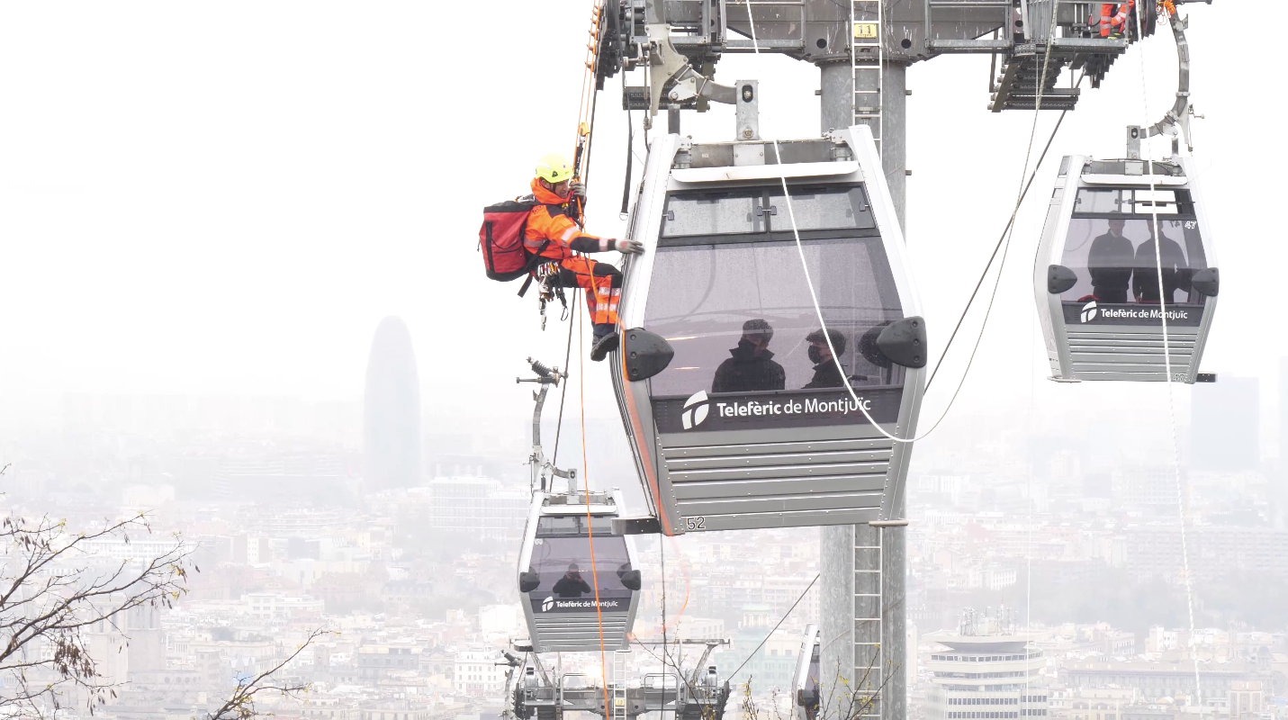 Simulacre de rescat al telefèric de Montjuïc / TMB 