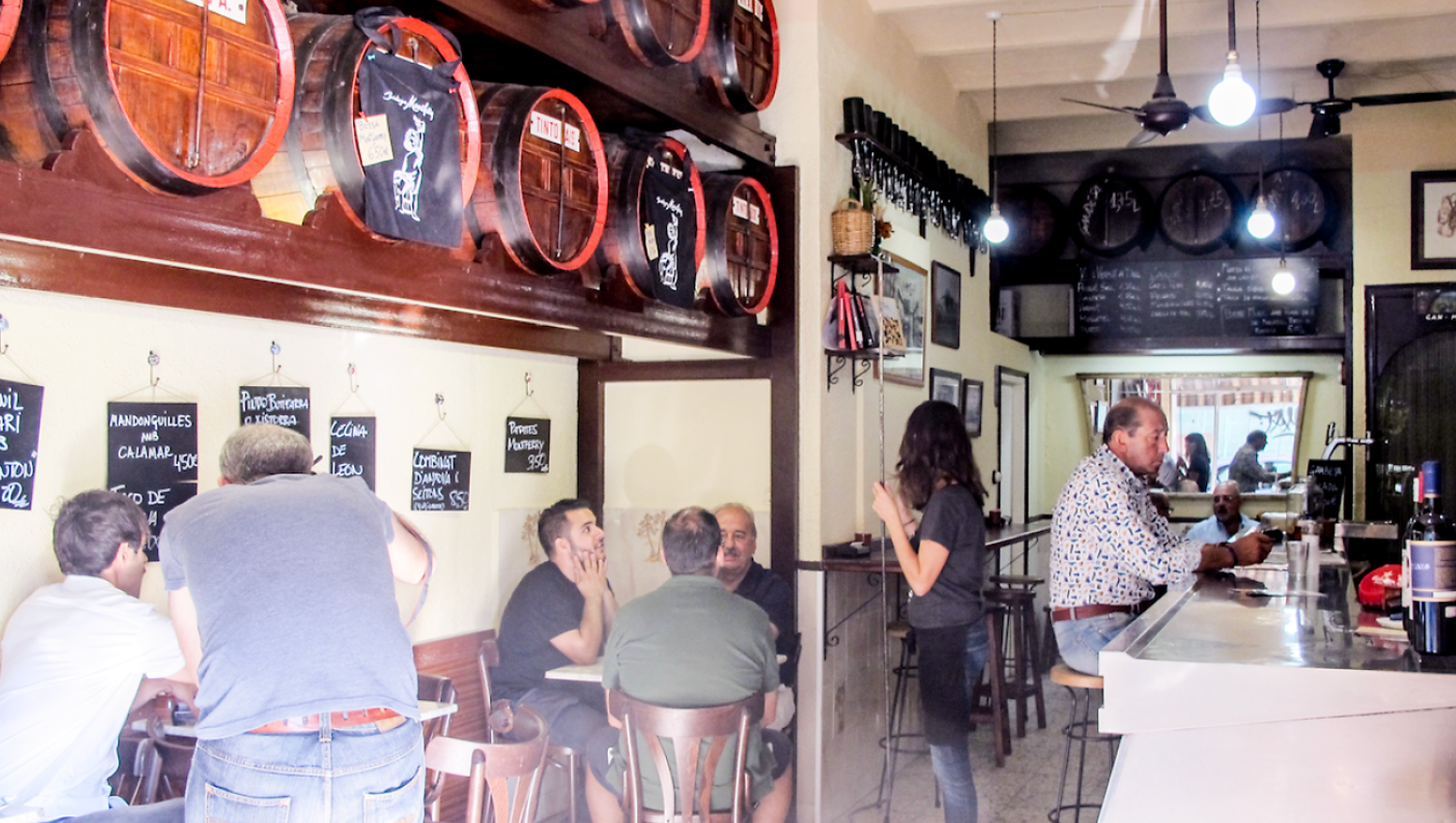La bodega Montferry ha de tancar el seu local de Sants