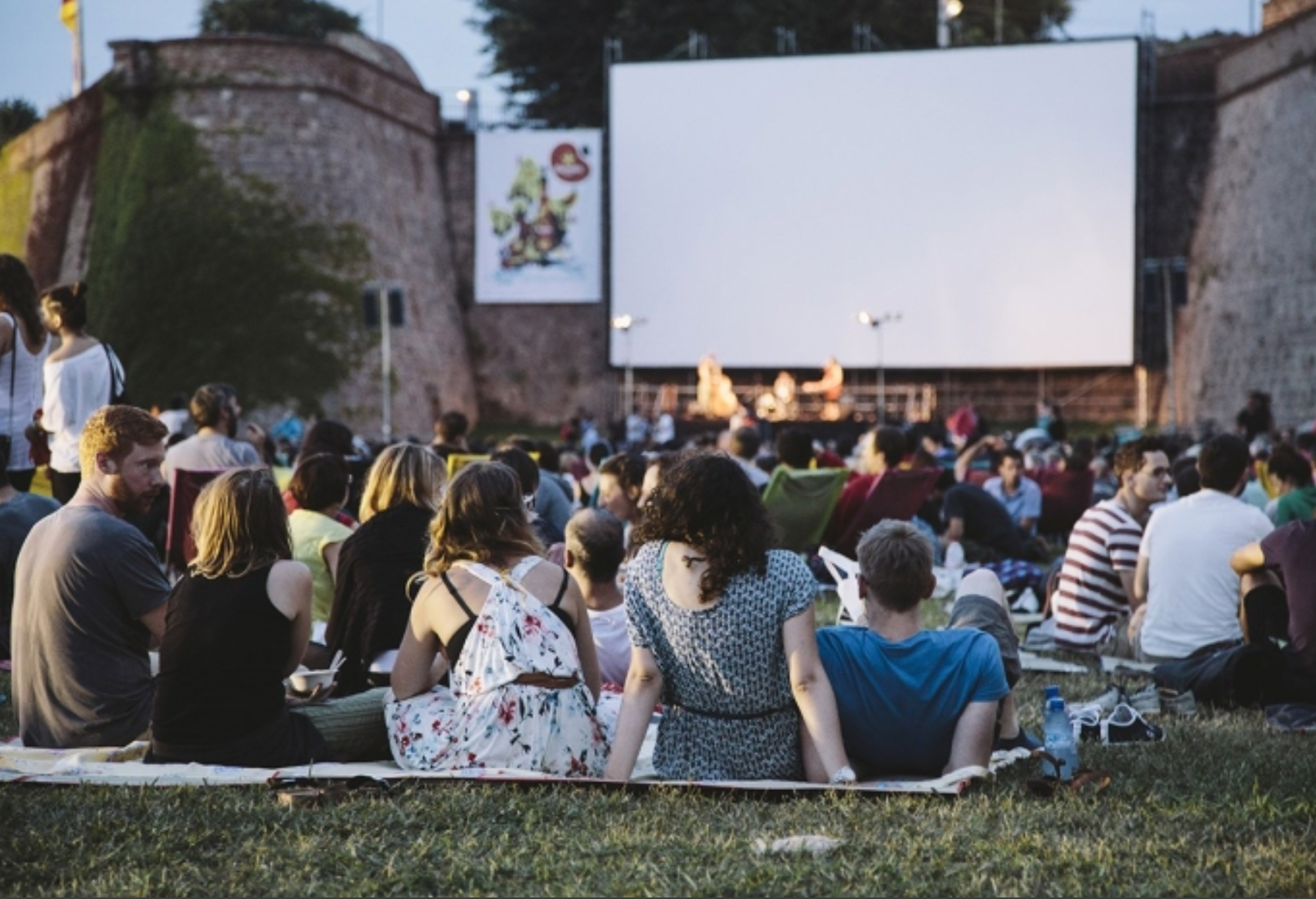 Imatge d'arxiu d'una projecció de cinema a la fresca 