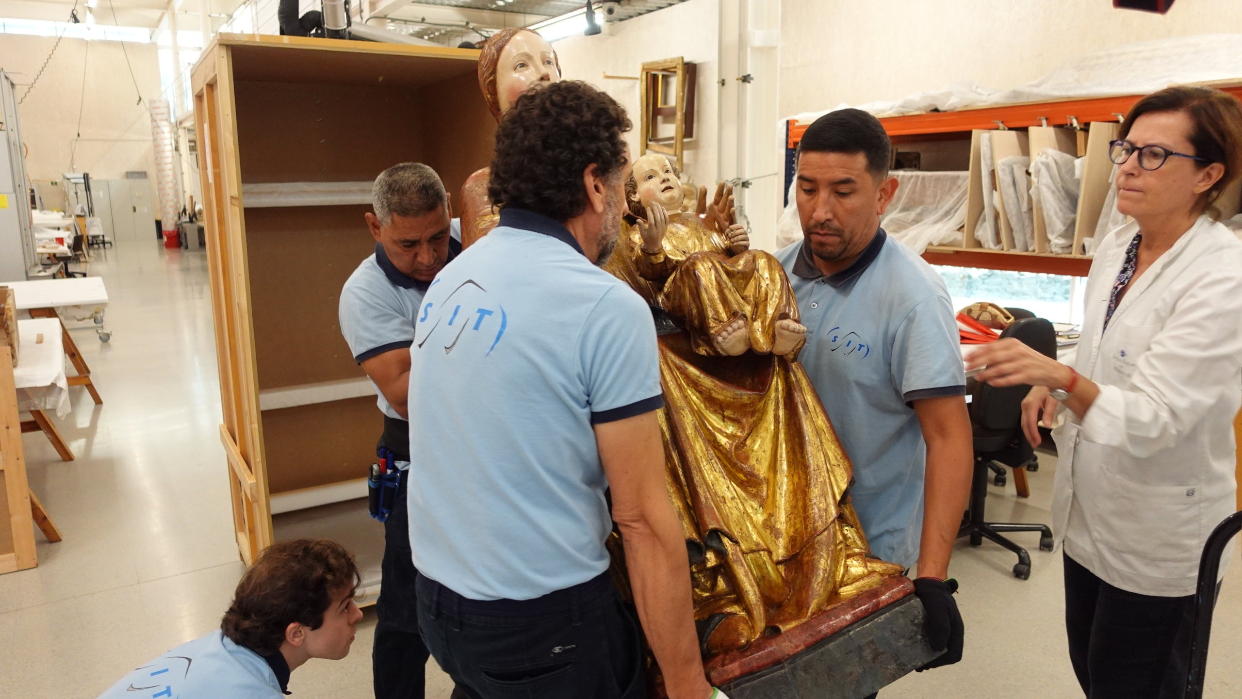 Un moment del trasllat de la verge / ACN