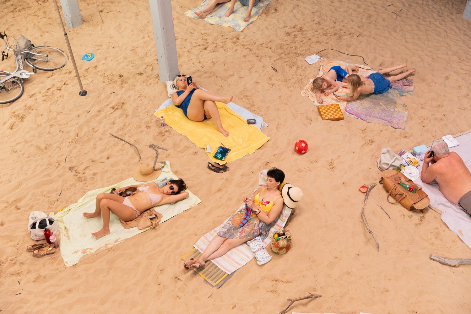 performance by Rugile Barzdziukaite, Vaiva Grainyte, Lina Lapelyte at Biennale Arte 2019, Venice_ Photography_ Andrej Vasilenko © Courtesy_ The Artists