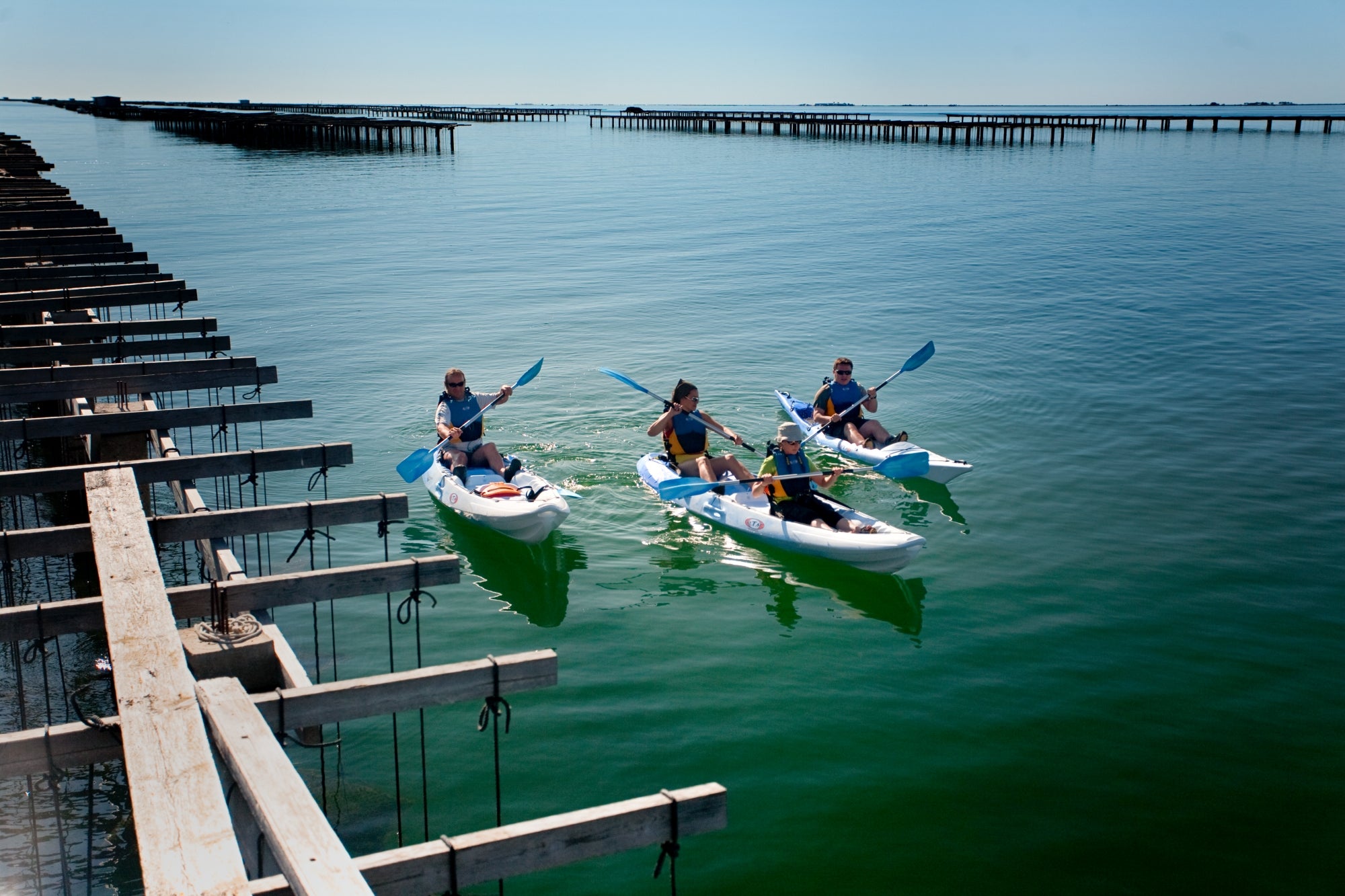 Ruta de les Muscleres en caiac, organitzada per l'Estació Nàutica de la Ràpita-Delta de l'Ebre | Agència Catalana de Turisme