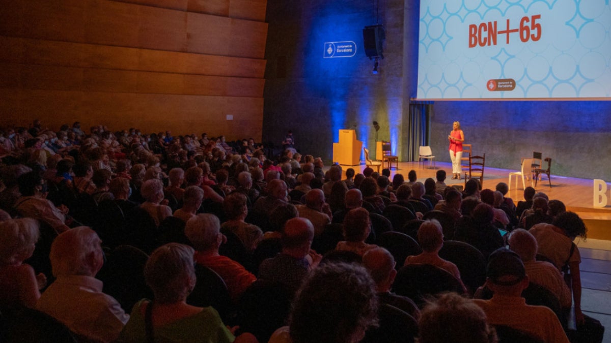 Un moment de la presentació de la nova APP / Ajuntament