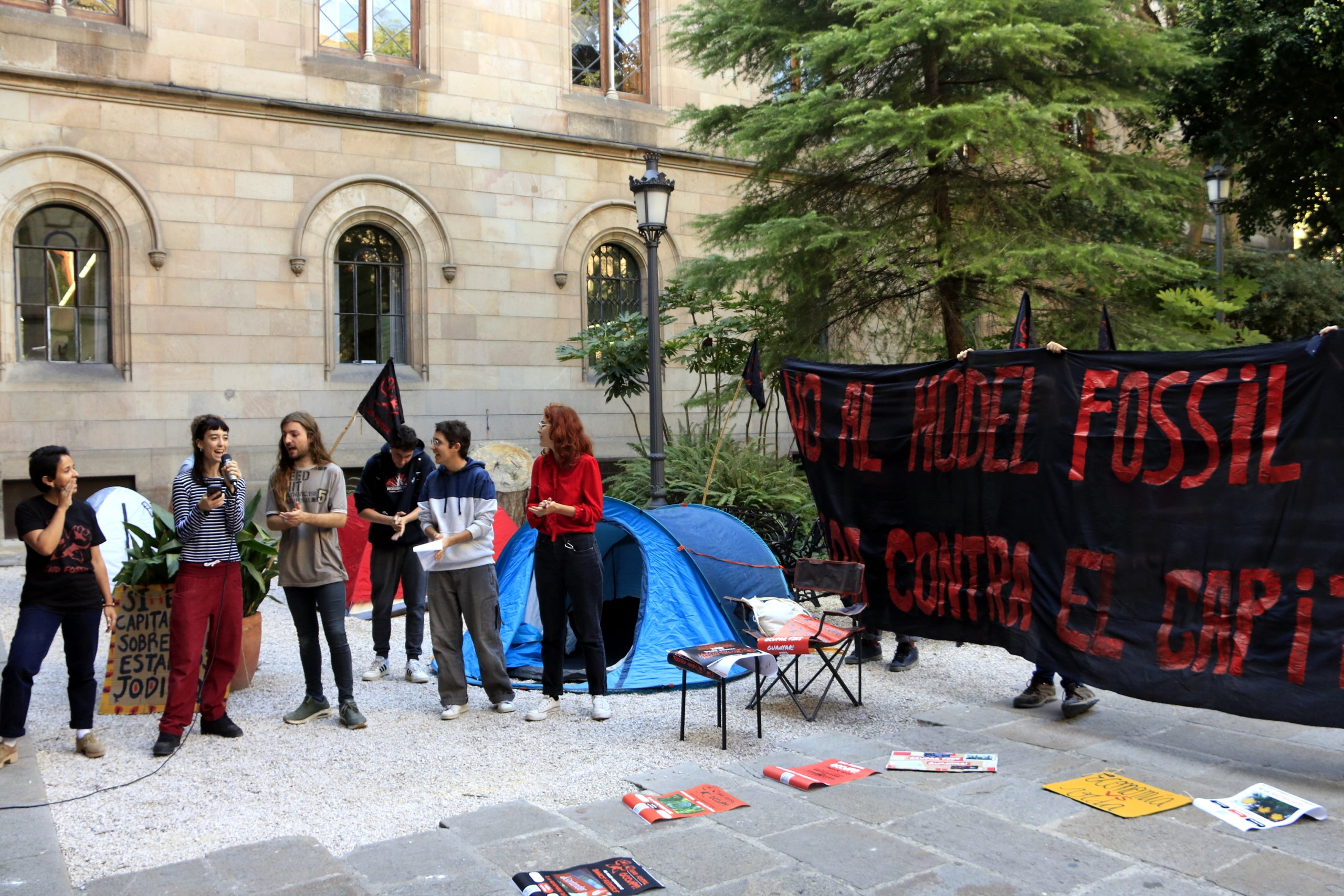 Estudiants durant la protesta / ACN