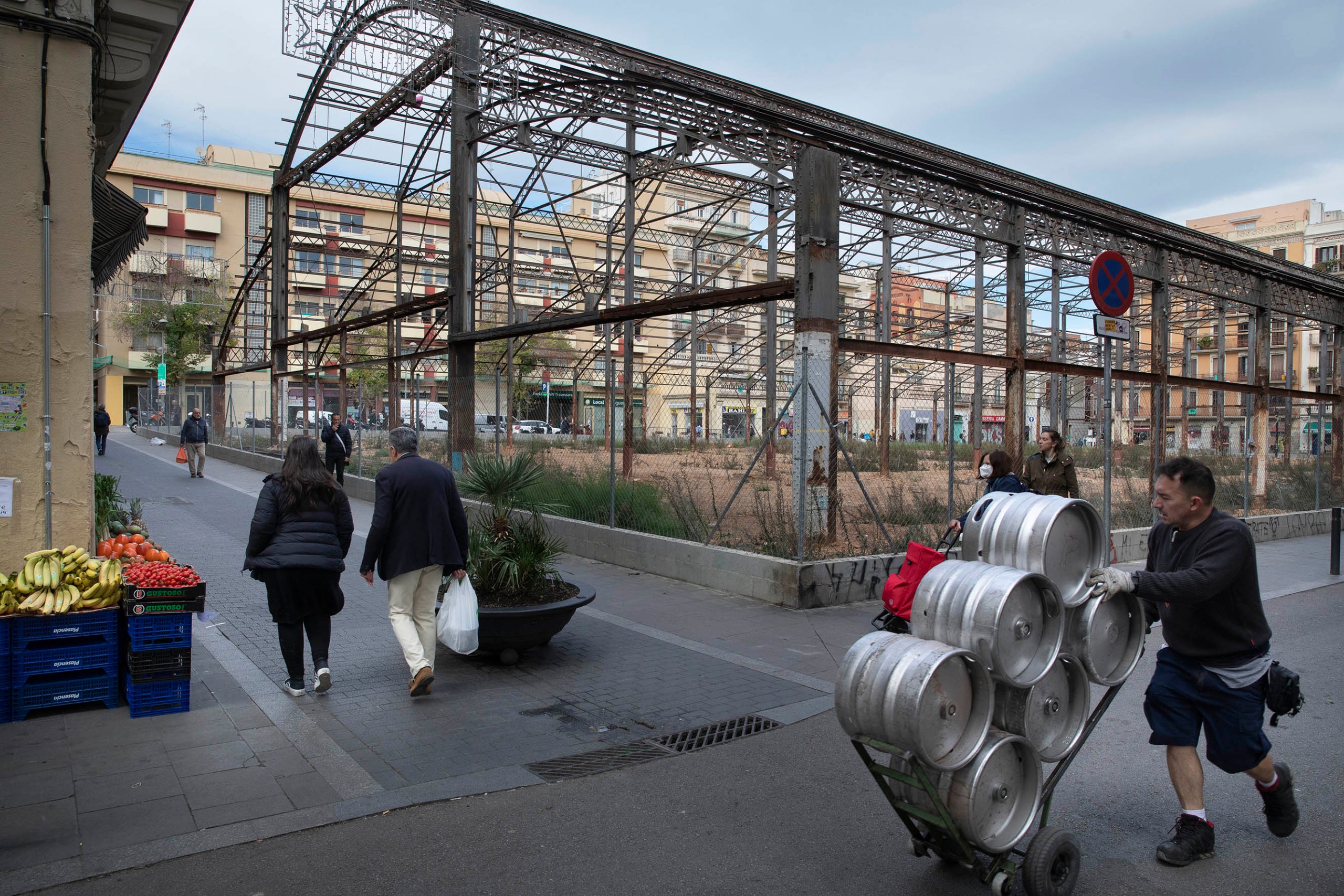 Estat actual del Mercat de l'Abaceria / Jordi Play
