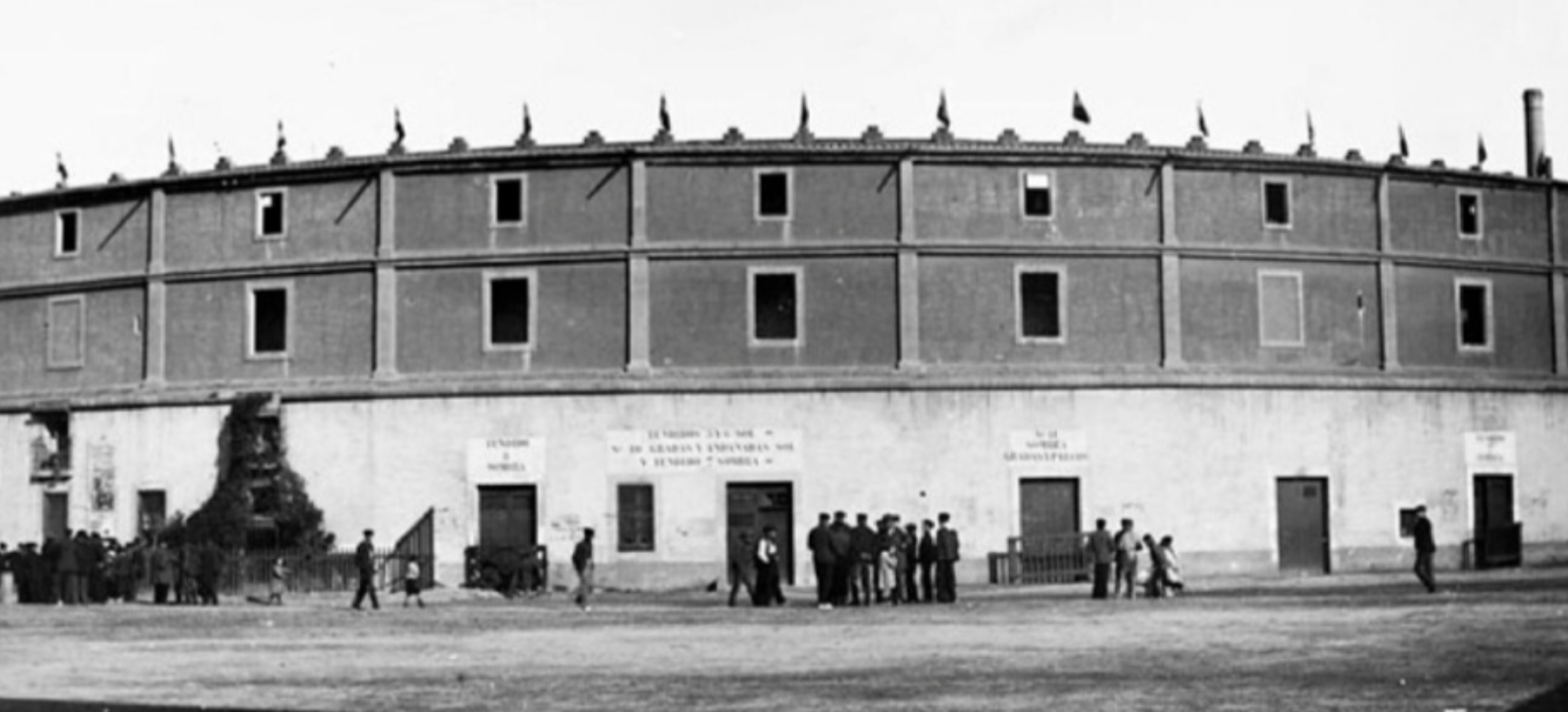 El Torín va ser la primera plaça de braus construïda a Barcelona, inaugurada el juliol de 1834 BARCELONAMEMORY