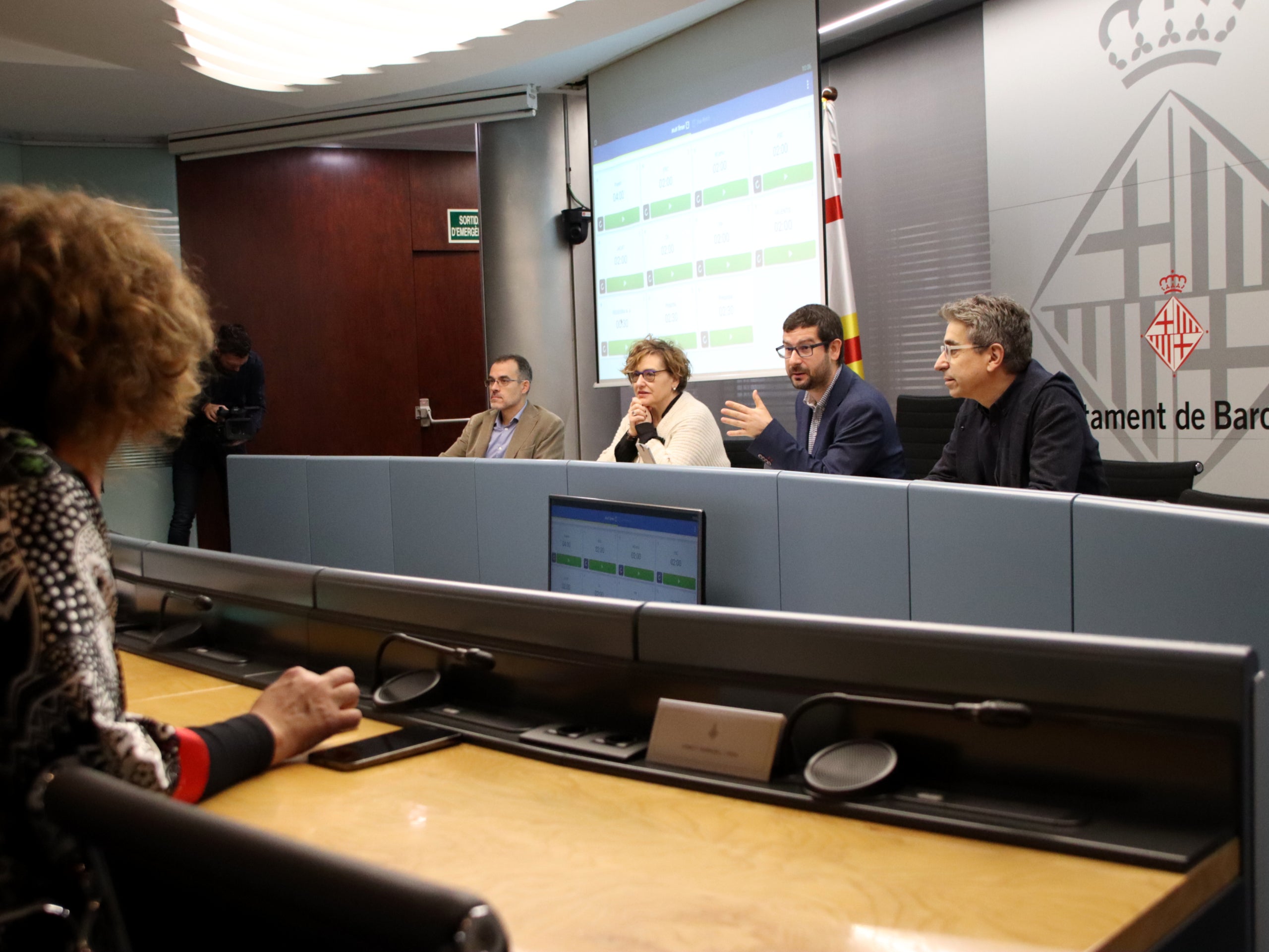 La comissió d'economia ha durat poc més de 5 minuts | ACN