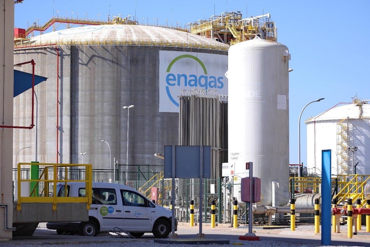 Dipòsit d'Enagás al Port de Barcelona / Port de Barcelona