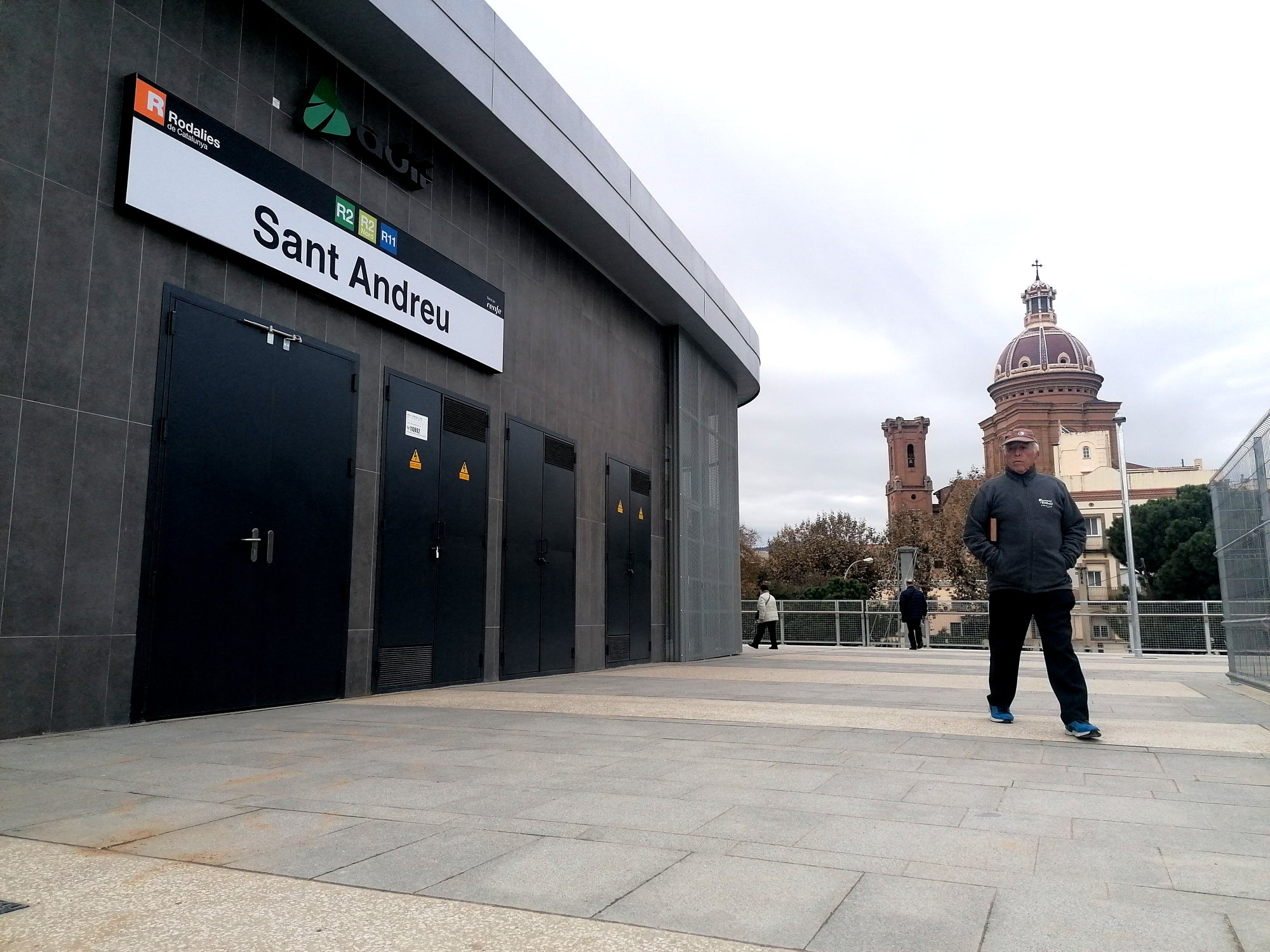 L'exterior de l'estació de Sant Andreu / TOT Barcelona