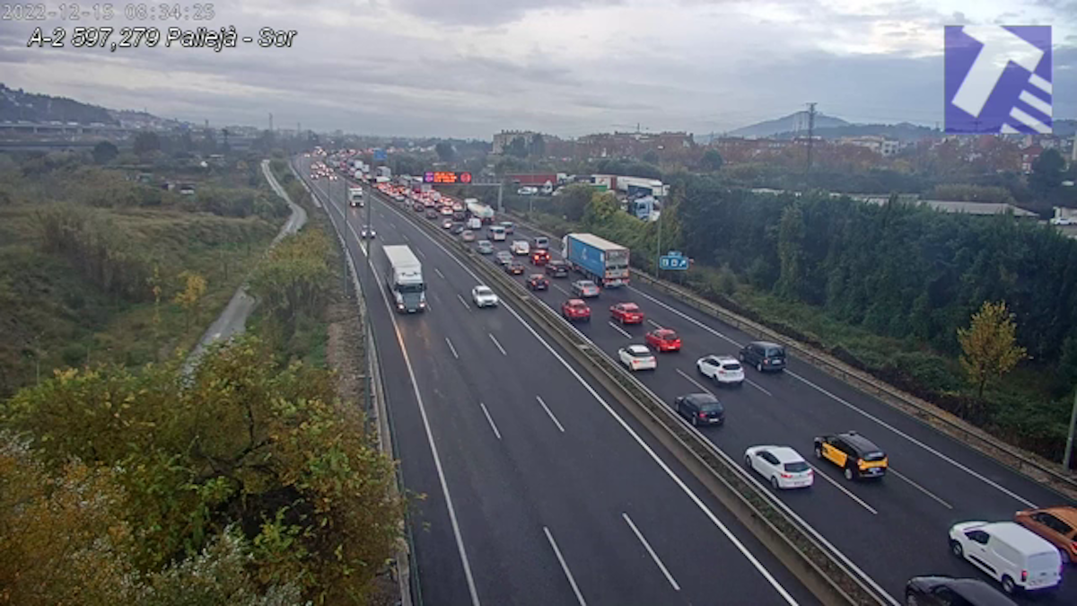 Una de les retencions que ha marcat el matí d'aquest dijous / Trànsit