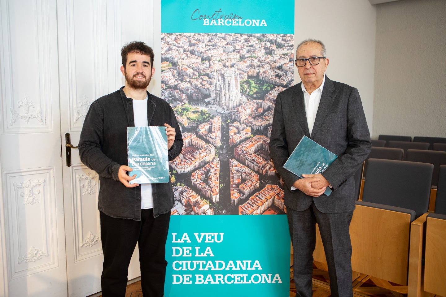Xabi Murua, d'Osoigo Next i Xavier Vallhonrat, de Construïm Barcelona, en la presentació de la consulta 'Paraula de Barcelona' / Construïm Barcelona