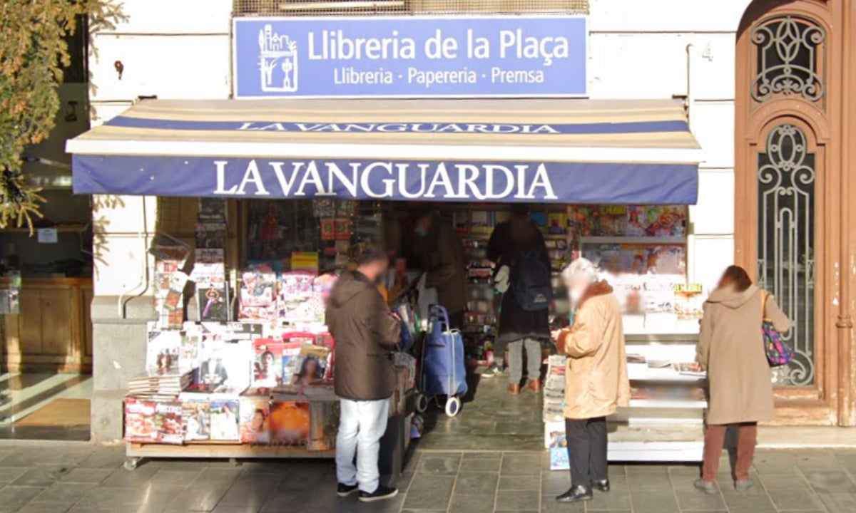 L'incendi ha estat al carrer de la Reina Elisenda de Montcada, 2 | Google