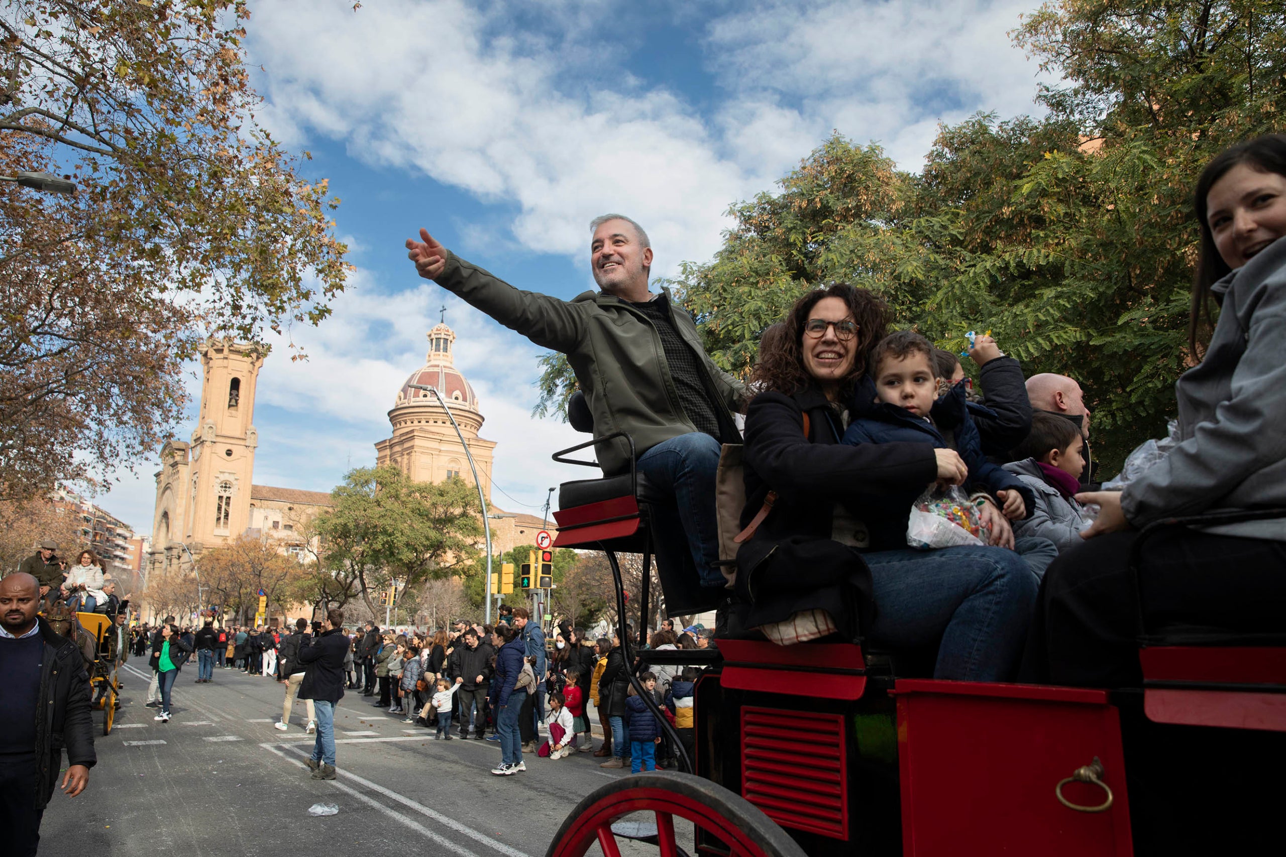 Els Tres Tombs a Sant Andreu per Sant Antoni. Jaume Collboni , caramels.