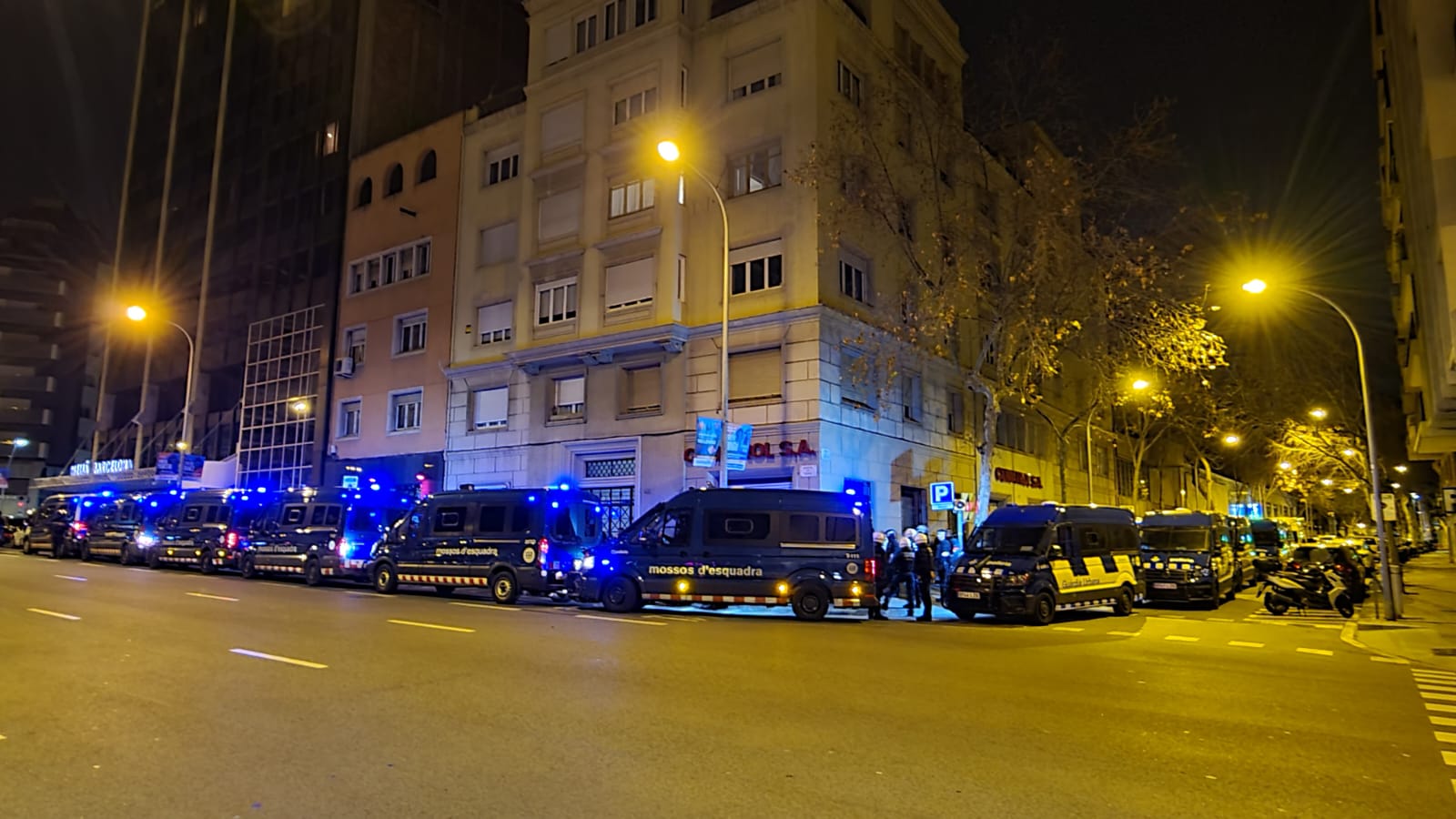 Un moment del dispositiu de la passada matinada / Guàrdia Urbana