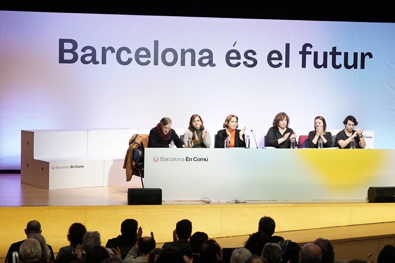 Ada Colau presideix el plenari de Barcelona en Comú, on anunciarà els noms de la llista | Bcomú