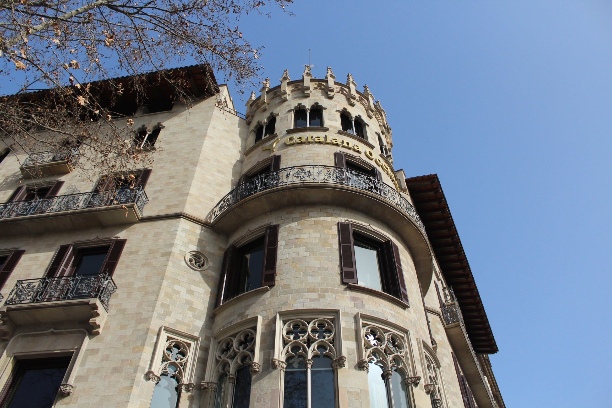 L'emblemàtic edifici és propietat de Catalan Occidente | Alba Losada