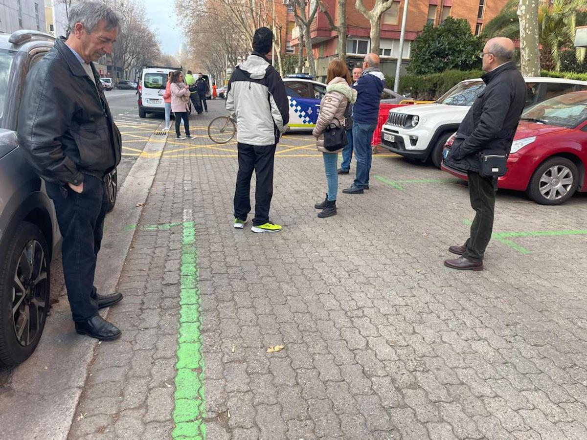 Alguns dels aparcaments que es perdrien amb les pacificacions escolars / Cedida