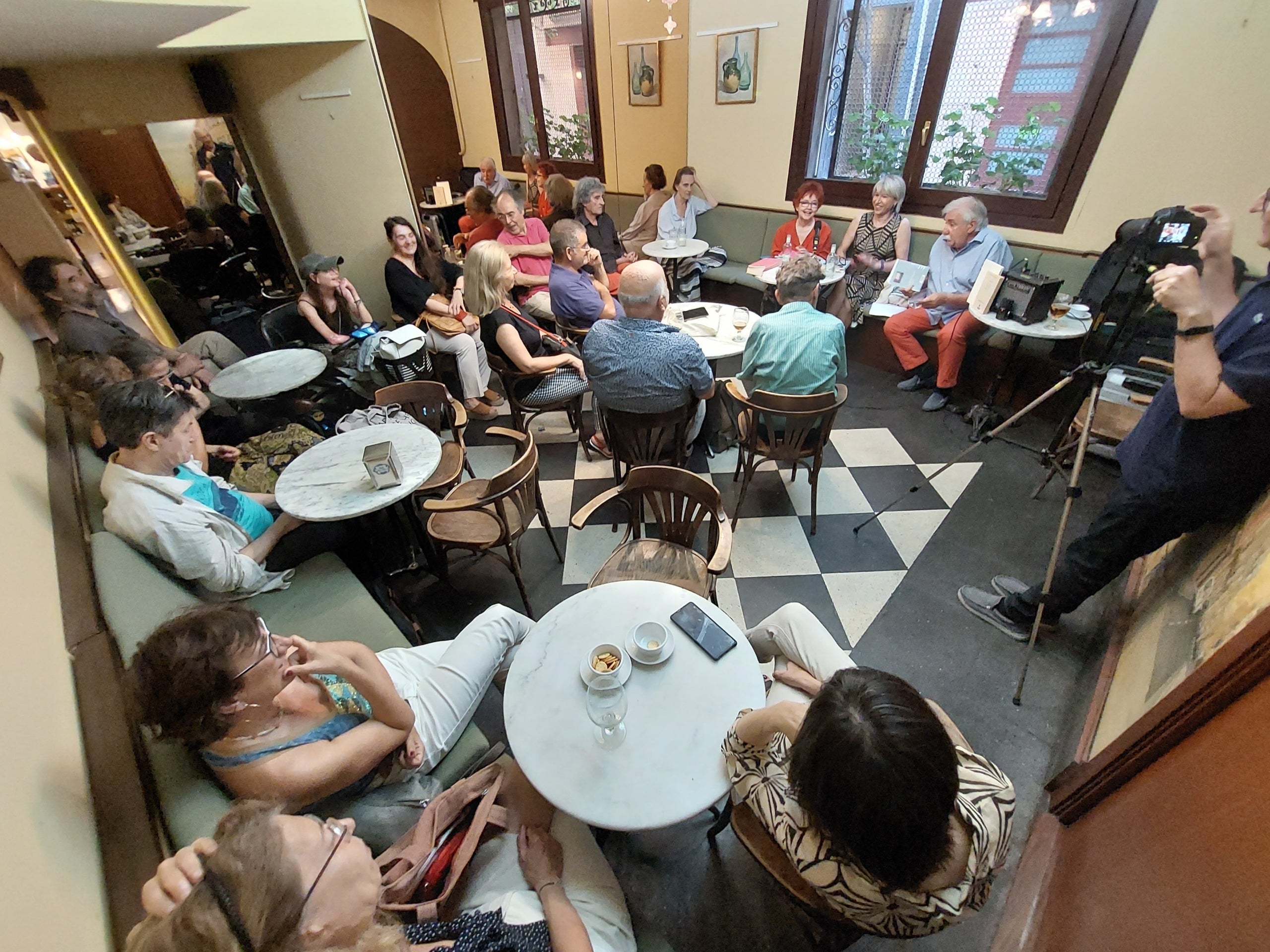 Un acte al Caffe San Marco en una imatge d'arxiu / Twitter (@florencisalesas)