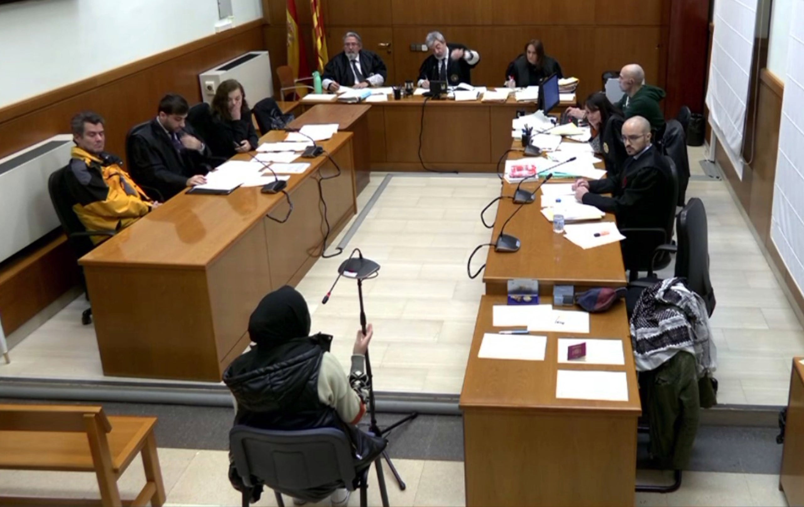 La filla gran de la dona durant el judici / ACN