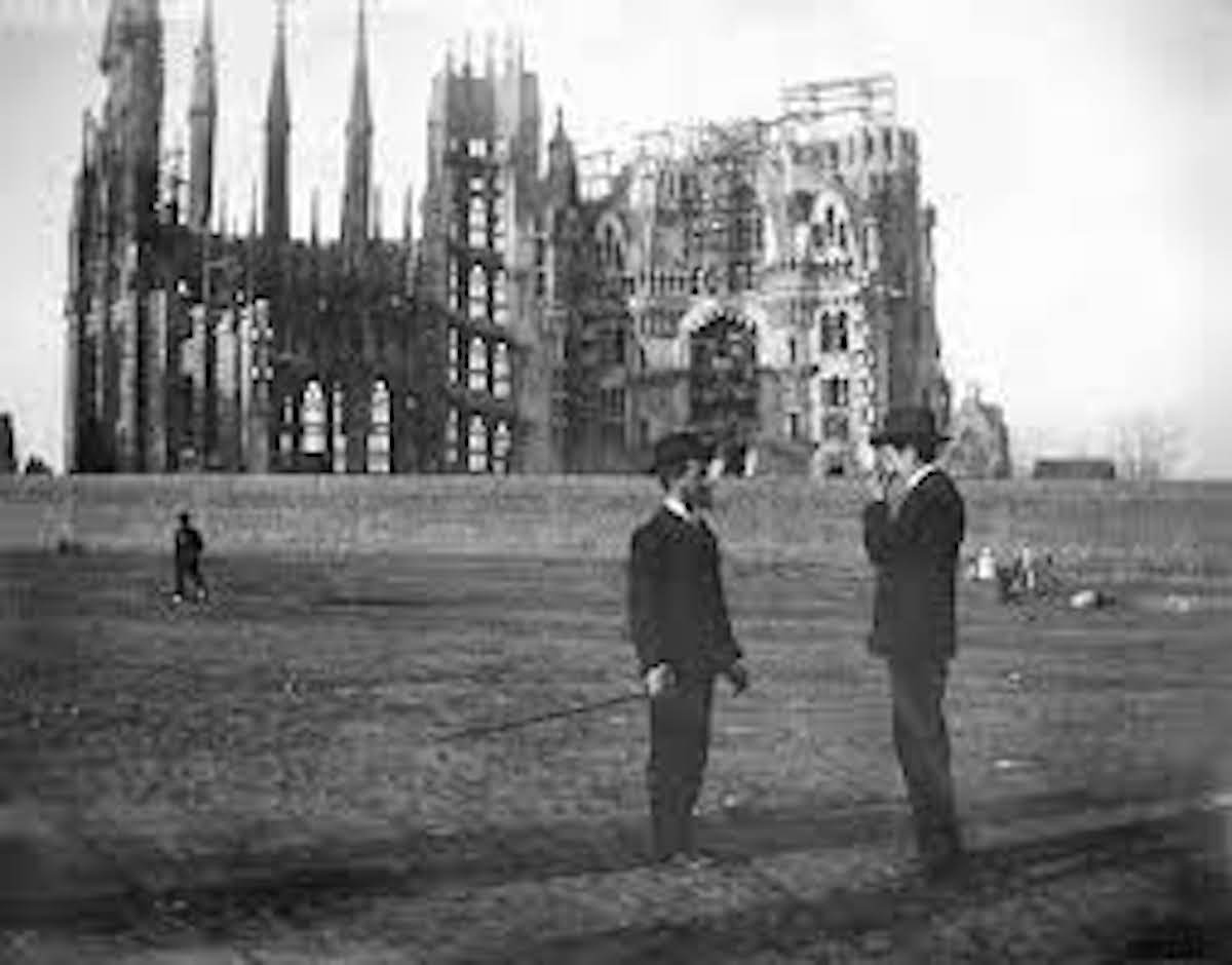 La Sagrada Família es va començar a construir el 1882 / Twitter: @veupuntcat