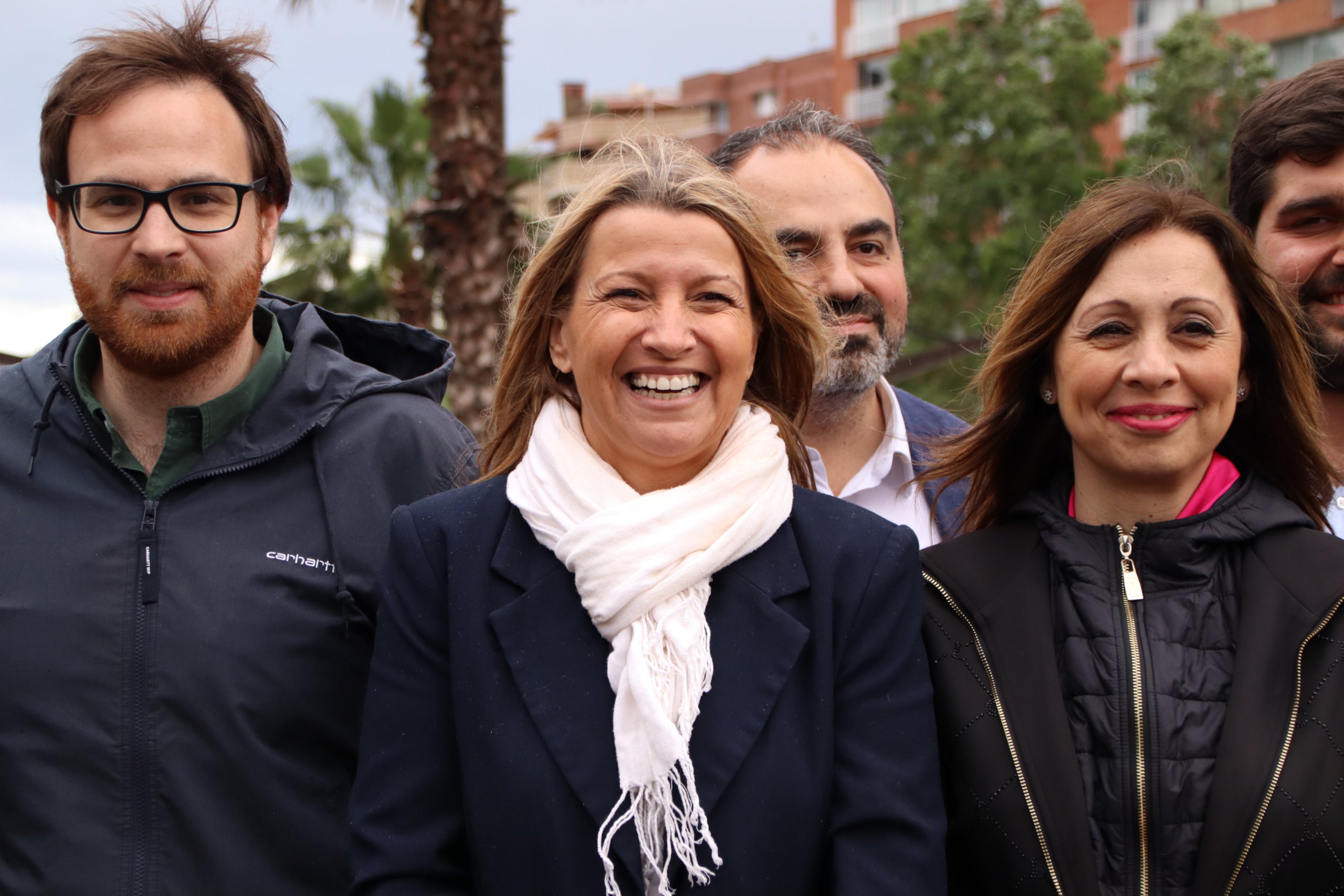 Eva Parera durant una atenció a mitjans
