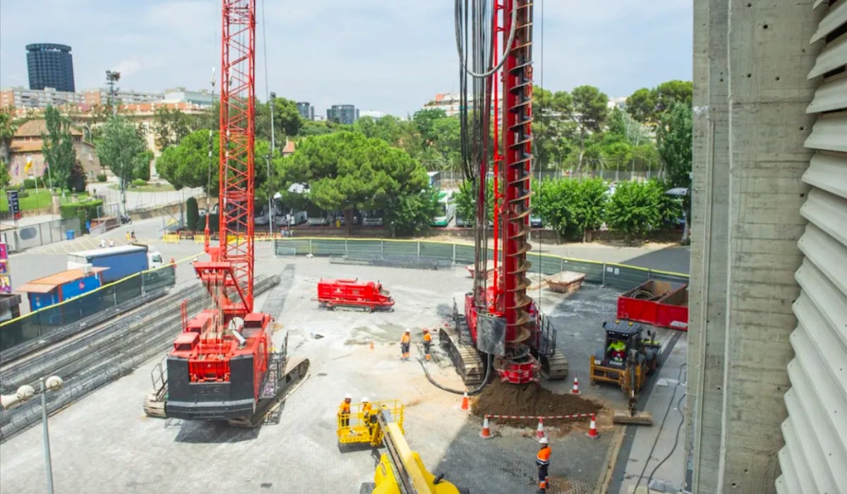 Grues al Camp Nou per dur a terme la remodelació | FC Barcelona
