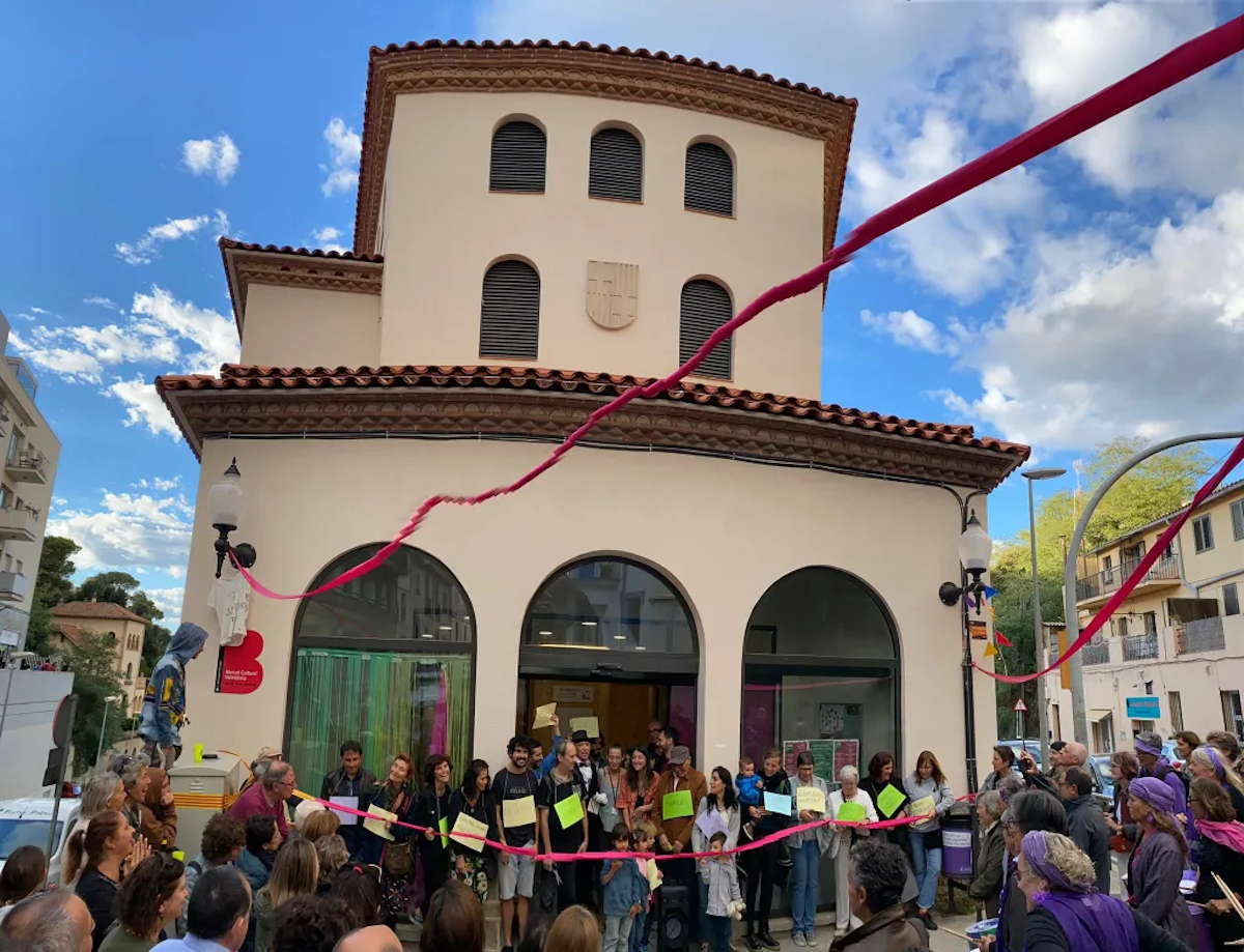 El Mercat de Vallvidrera el dia de la seva inauguració / Mercat Cultural de Vallvidrera
