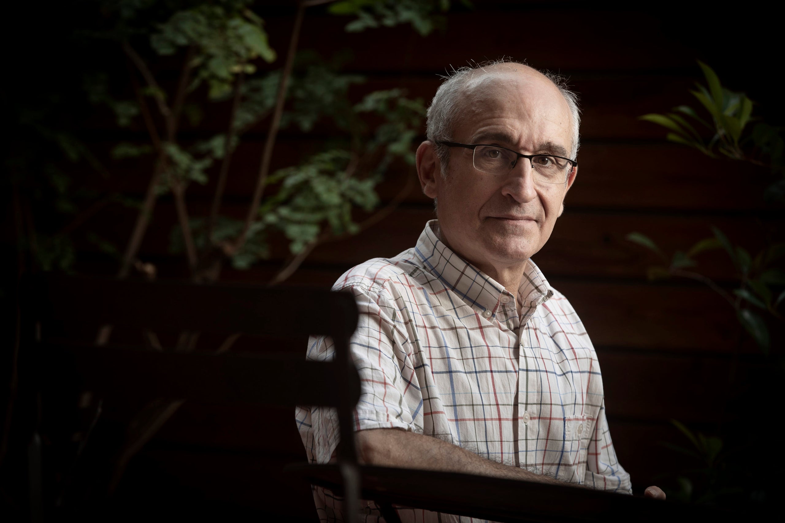 Andreu Farràs, escriptor. Publica 