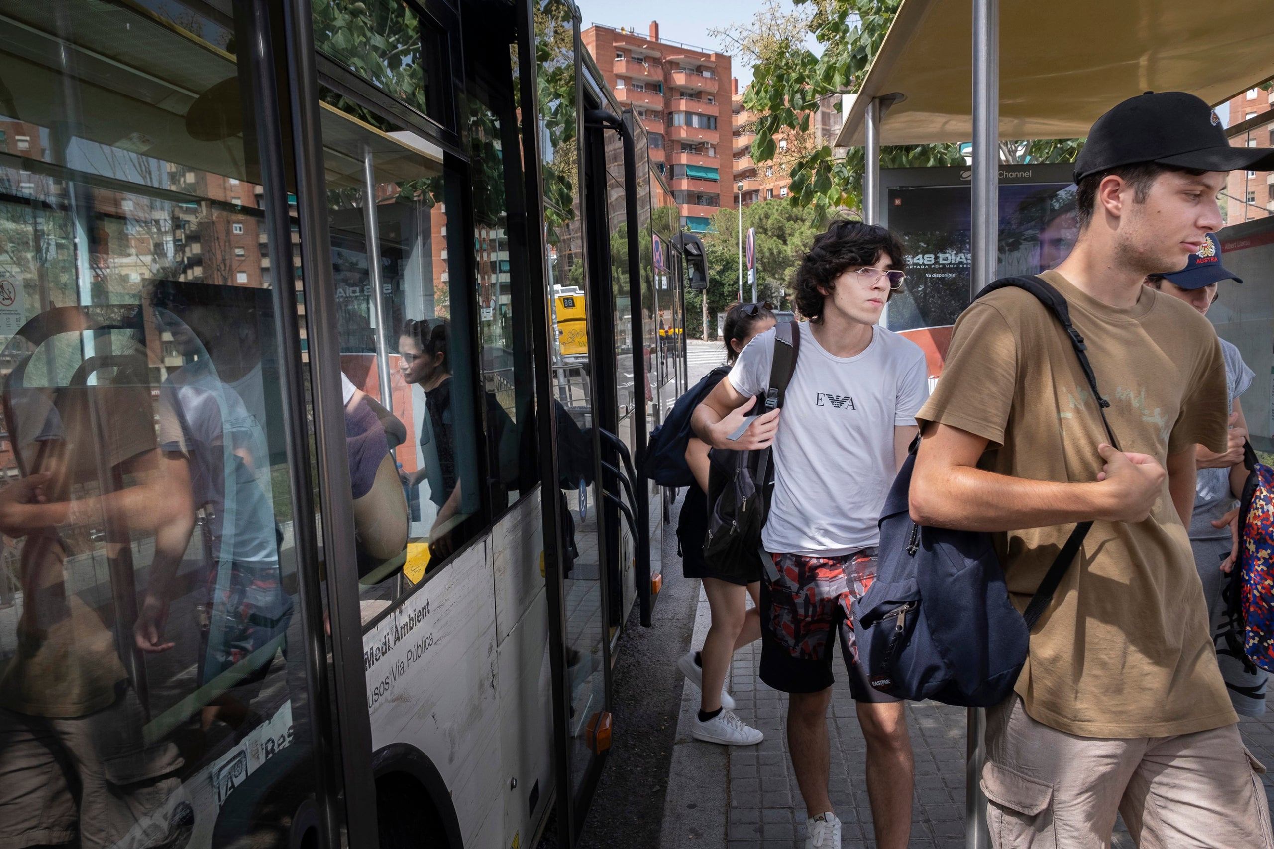 19.07.2023, Barcelona
La línia de BUS 24, de Pl Catalunya al Park Güell, gairebé en exclusiva per als turistes.
foto: Jordi Play