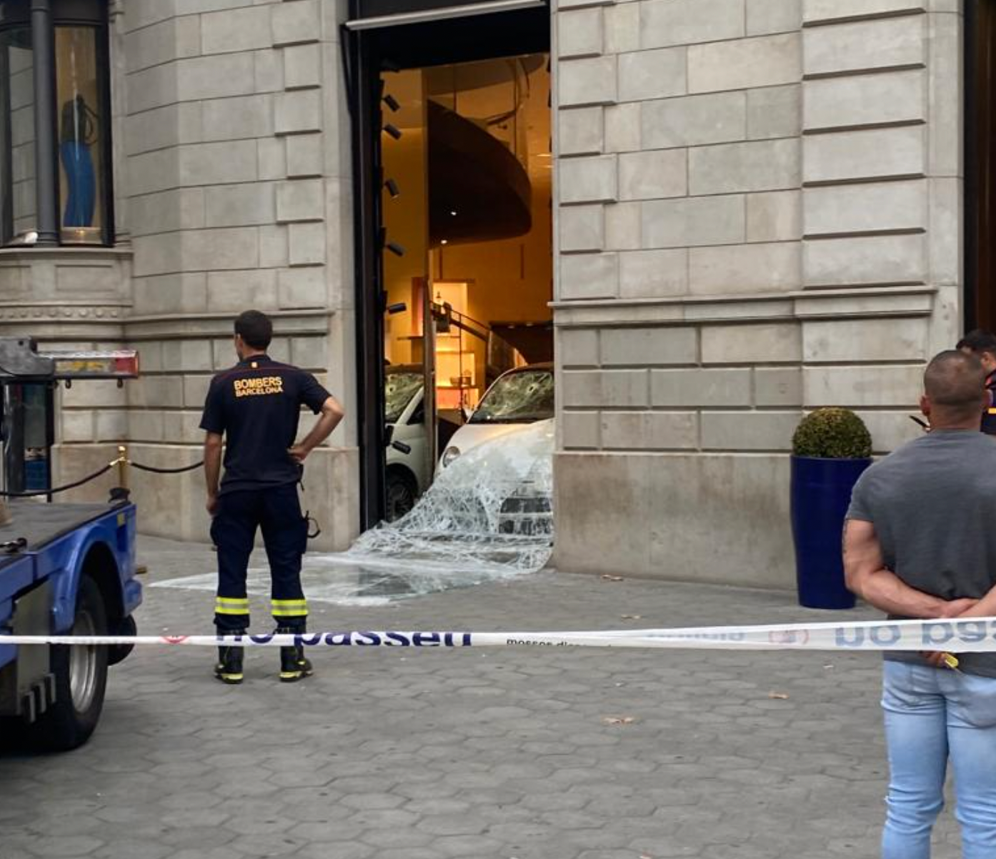 Botiga del passeig de Gràcia assaltada