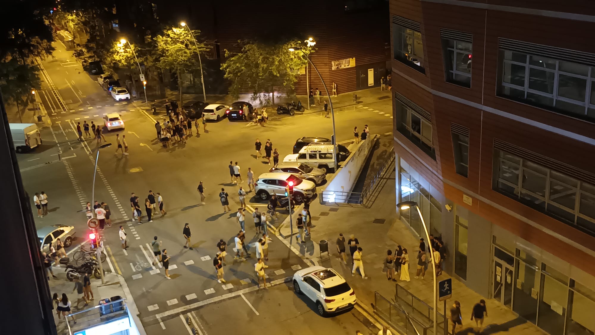 Fa molt que els veïns del Triangle Golfo denuncien problemes d'incivisme / Cedida