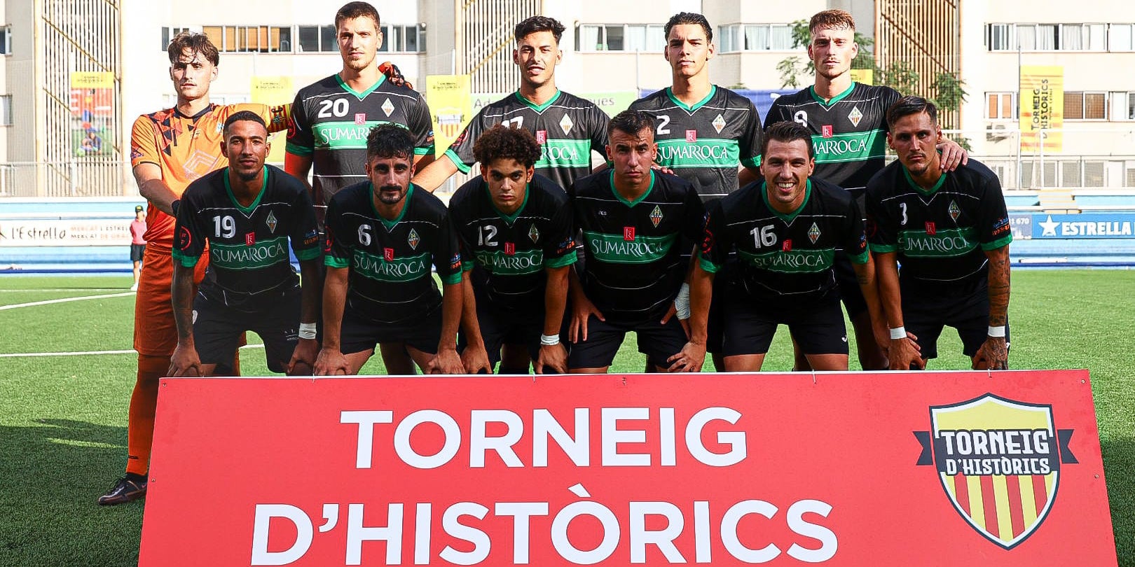 L'XI escollit per Borja López per disputar el partit número 100 del Sants al Torneig d'Històrics. | @THISTORICS