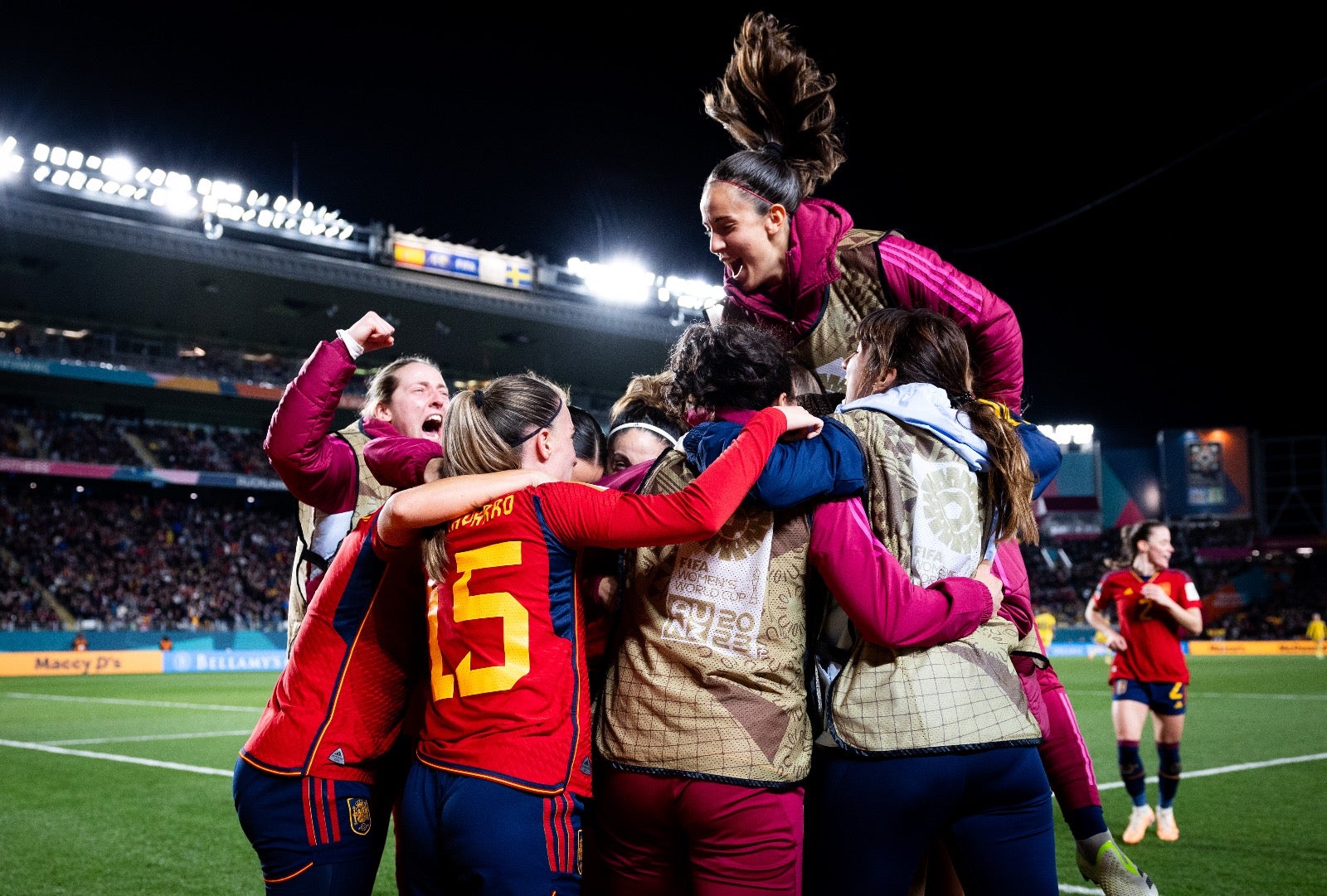 Les jugadores de la selecció espanyola celebren la victòria d'aquest dimarts / RFEF