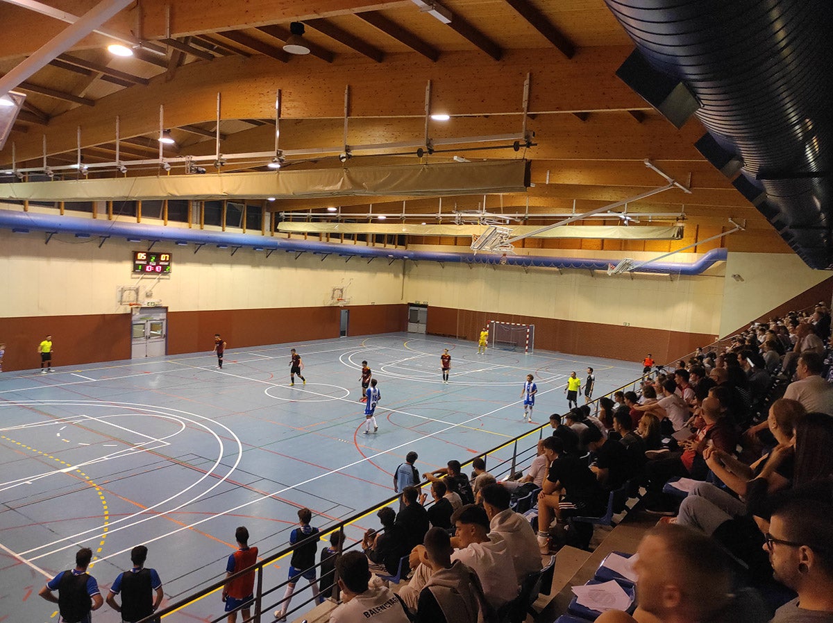 Enfrontament entre Espanyol i Eixample disputat al col·legi Jesús-Maria Sant Gervasi | SDEspanyol