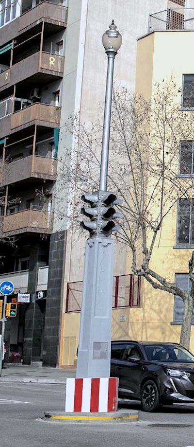 El semàfor més antic de Barcelona | Ajuntament 