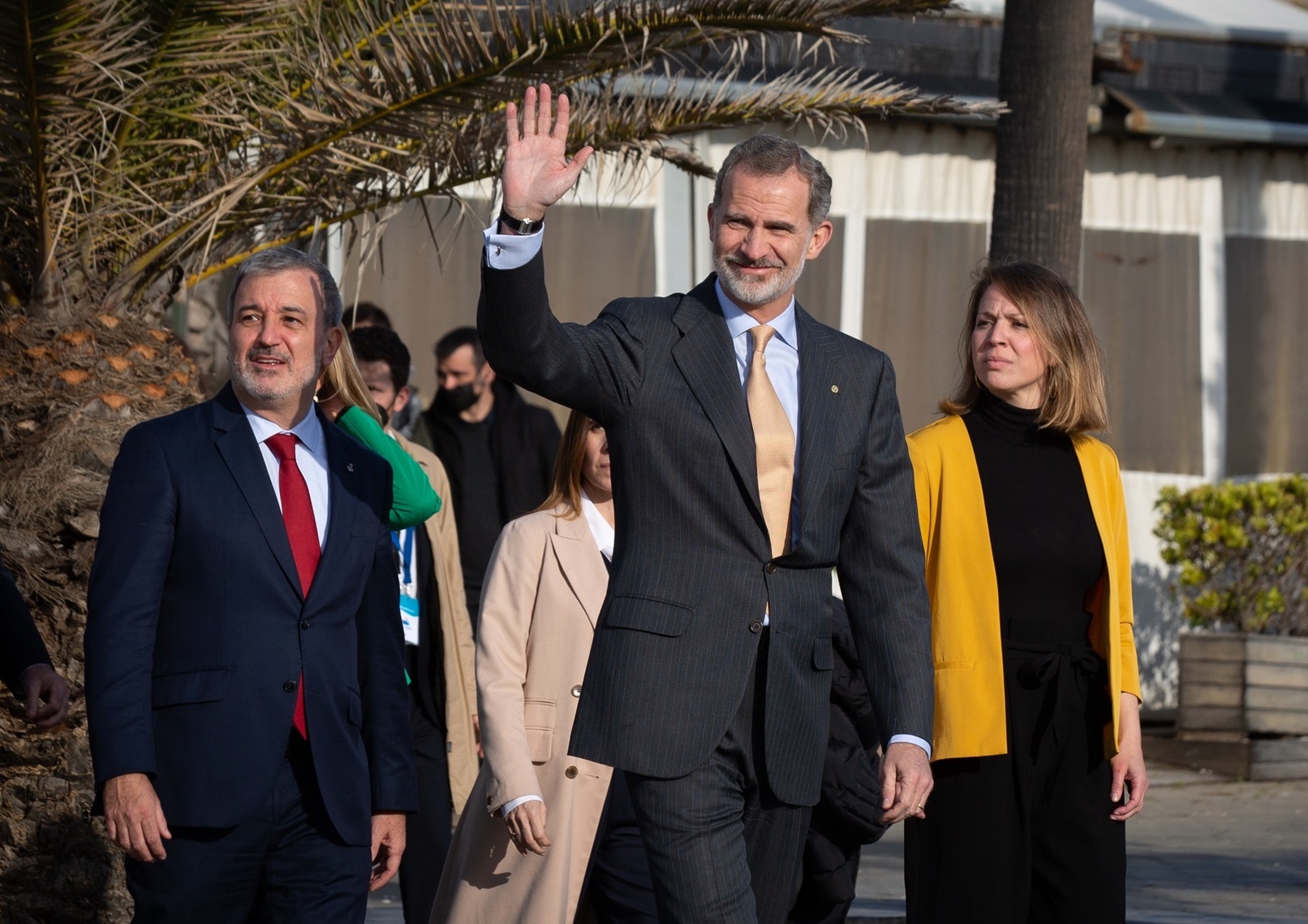 Jaume Collboni, Felipe VI y Janez Sanz, en Barcelona | Europa Press
